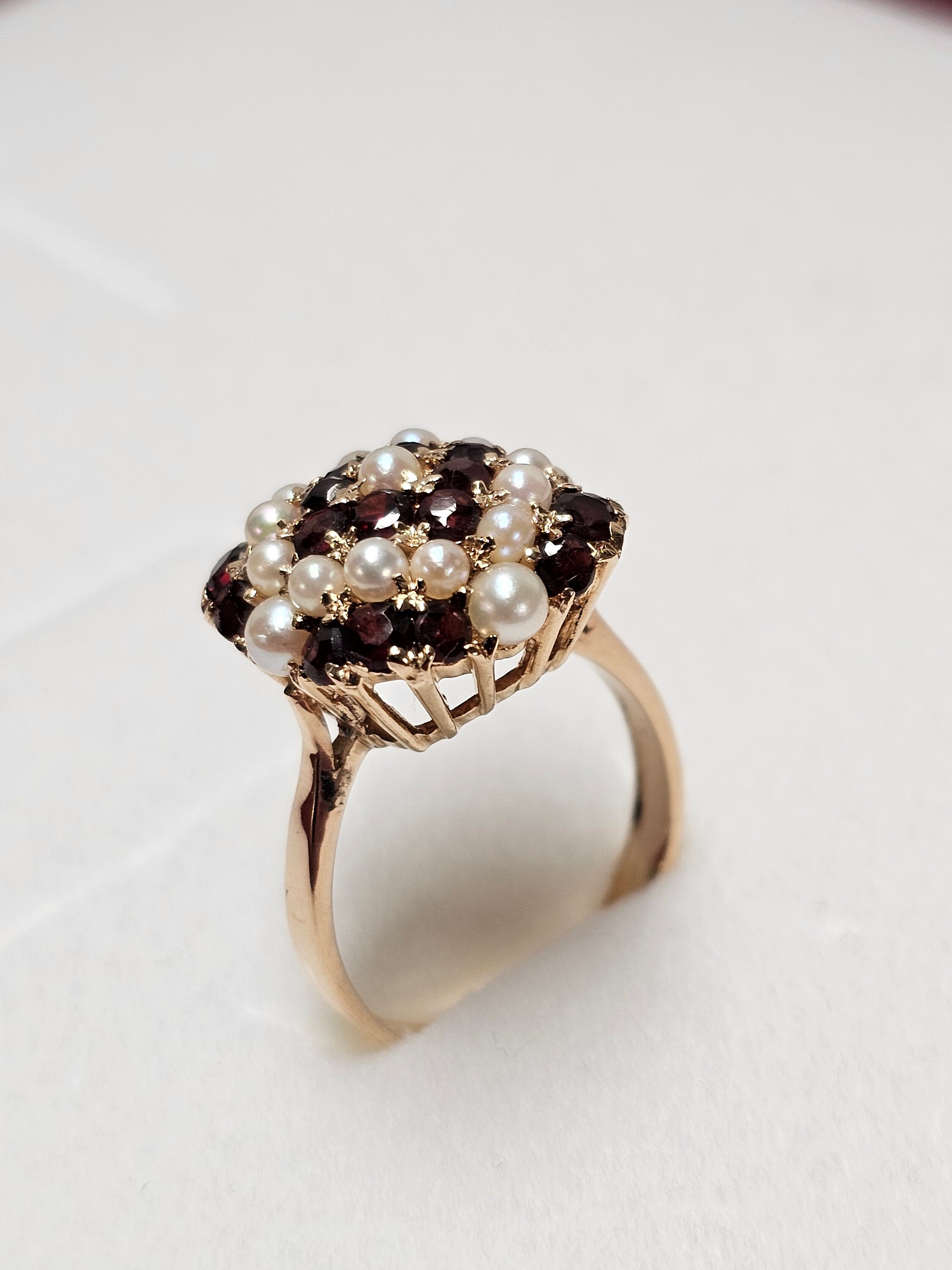 18,5 mm Nostalgischer Shabby Vintage Ring 14 Karat Gold 585 Granat & Perlen elegant selten rar GR260