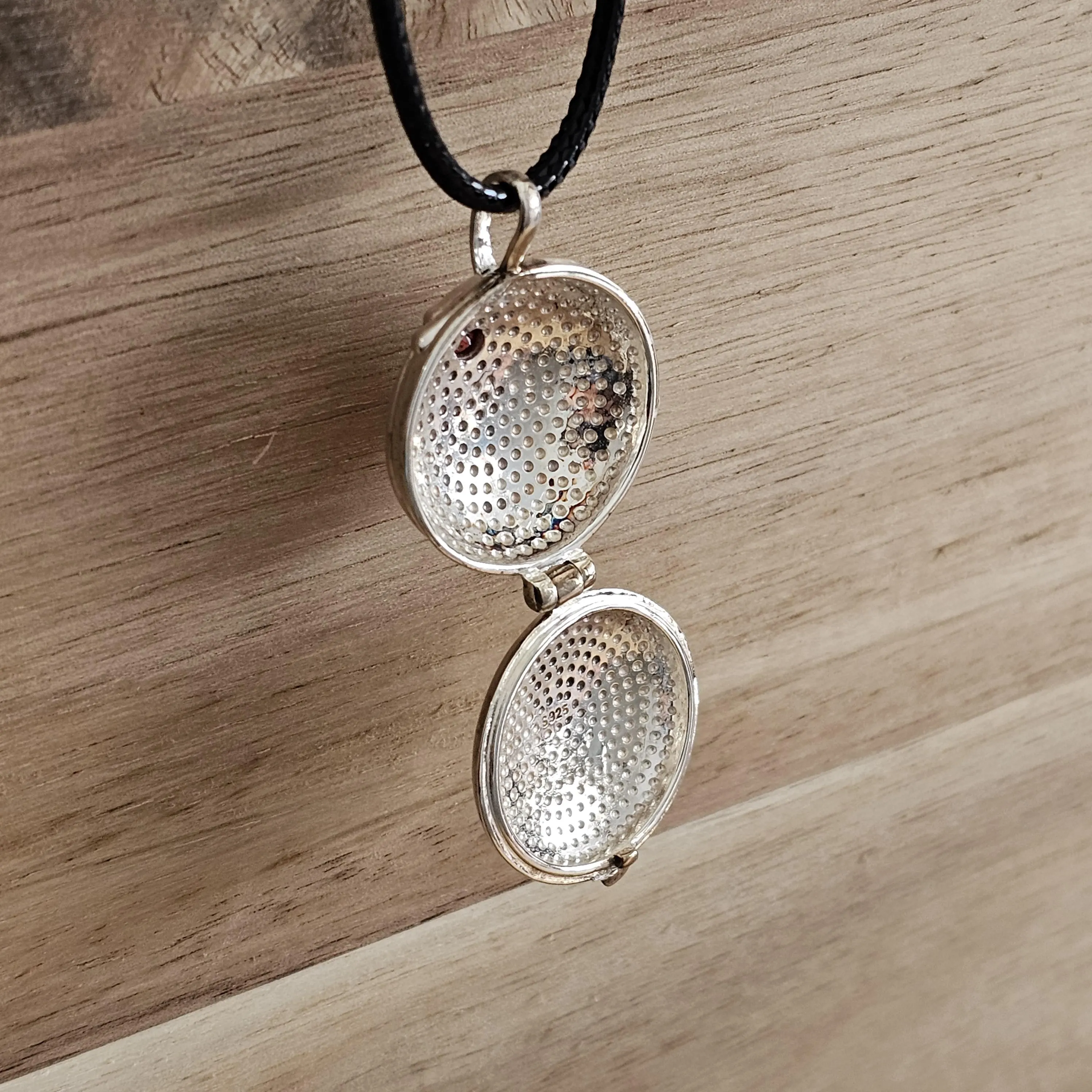 Anhänger Medaillon ohne Kette Silber 925 Kristall Steinchen rot orange Vintage Design elegant SKA1282