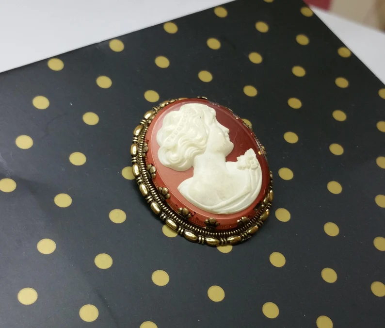 Brosche Anstecknadel Gemme Kamee SB112