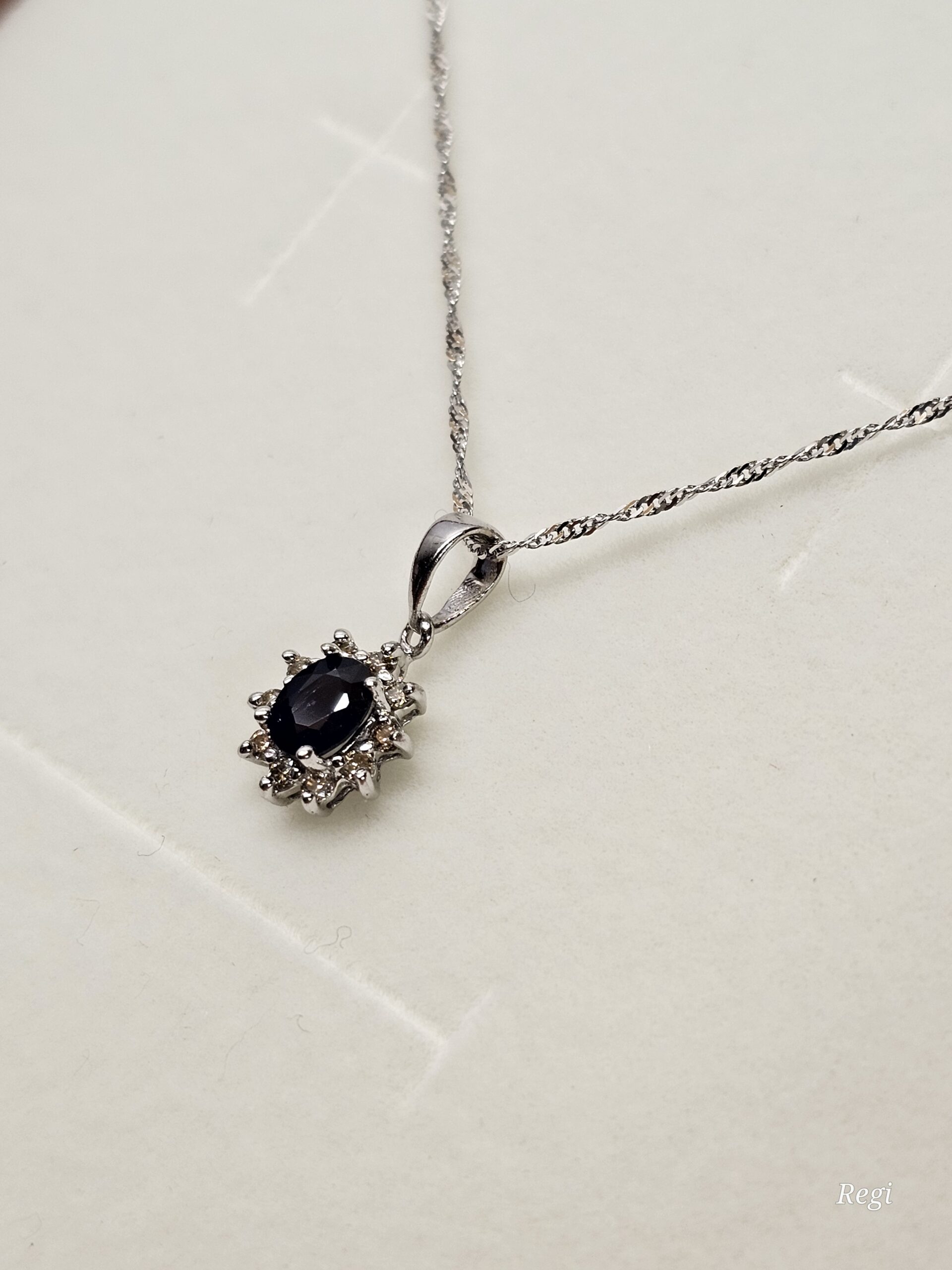 Anhänger Goldanhänger klein ohne Kette Gold 333 Weißgold Saphir & Moissanite Vintage elegant GAN215