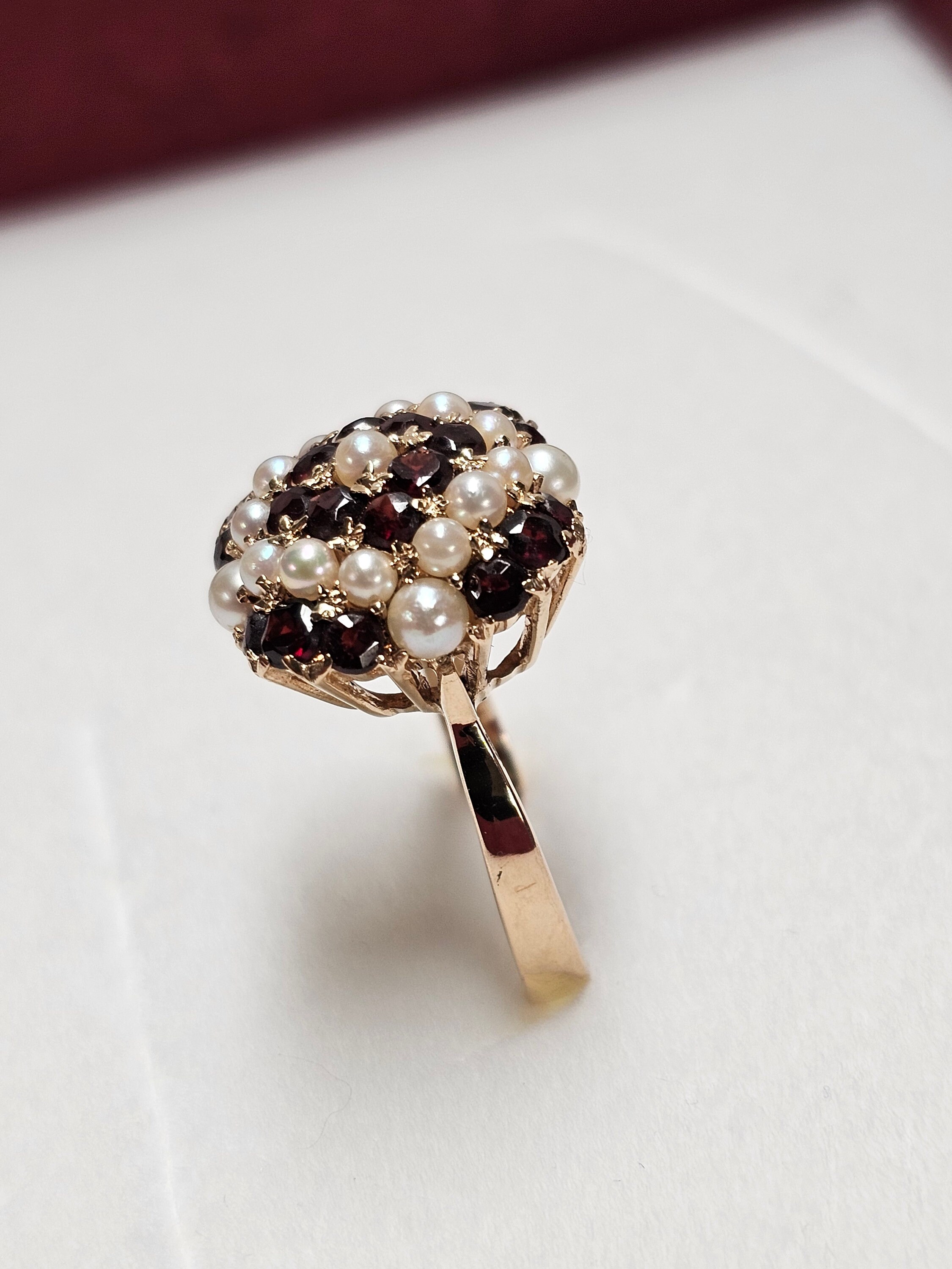 18,5 mm Nostalgischer Shabby Vintage Ring 14 Karat Gold 585 Granat & Perlen elegant selten rar GR260