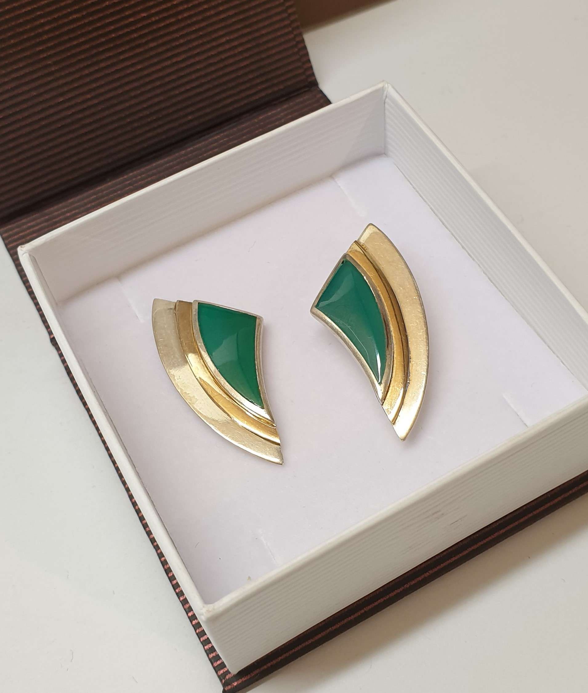 Designer Ohrringe Ohrstecker Silber 925 teilvergoldet Chrysopras Platte Einlage Vintage Eleganz SO326