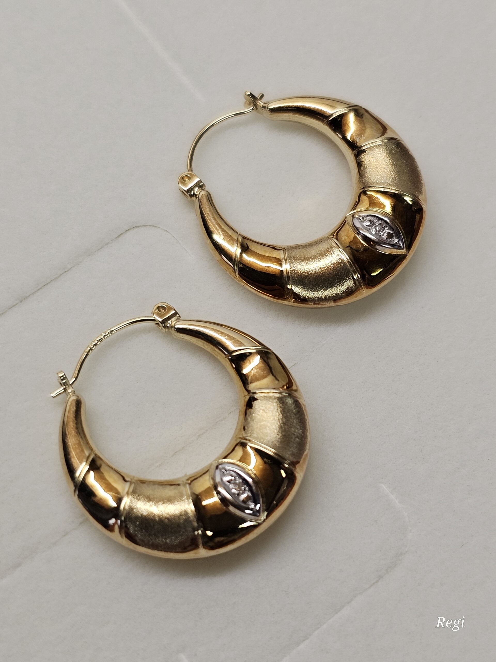 Creolen Ohrringe Ohrhänger Gold 585 teilplatiniert kleinste Diamantsteinchen Vintage Eleganz OR167