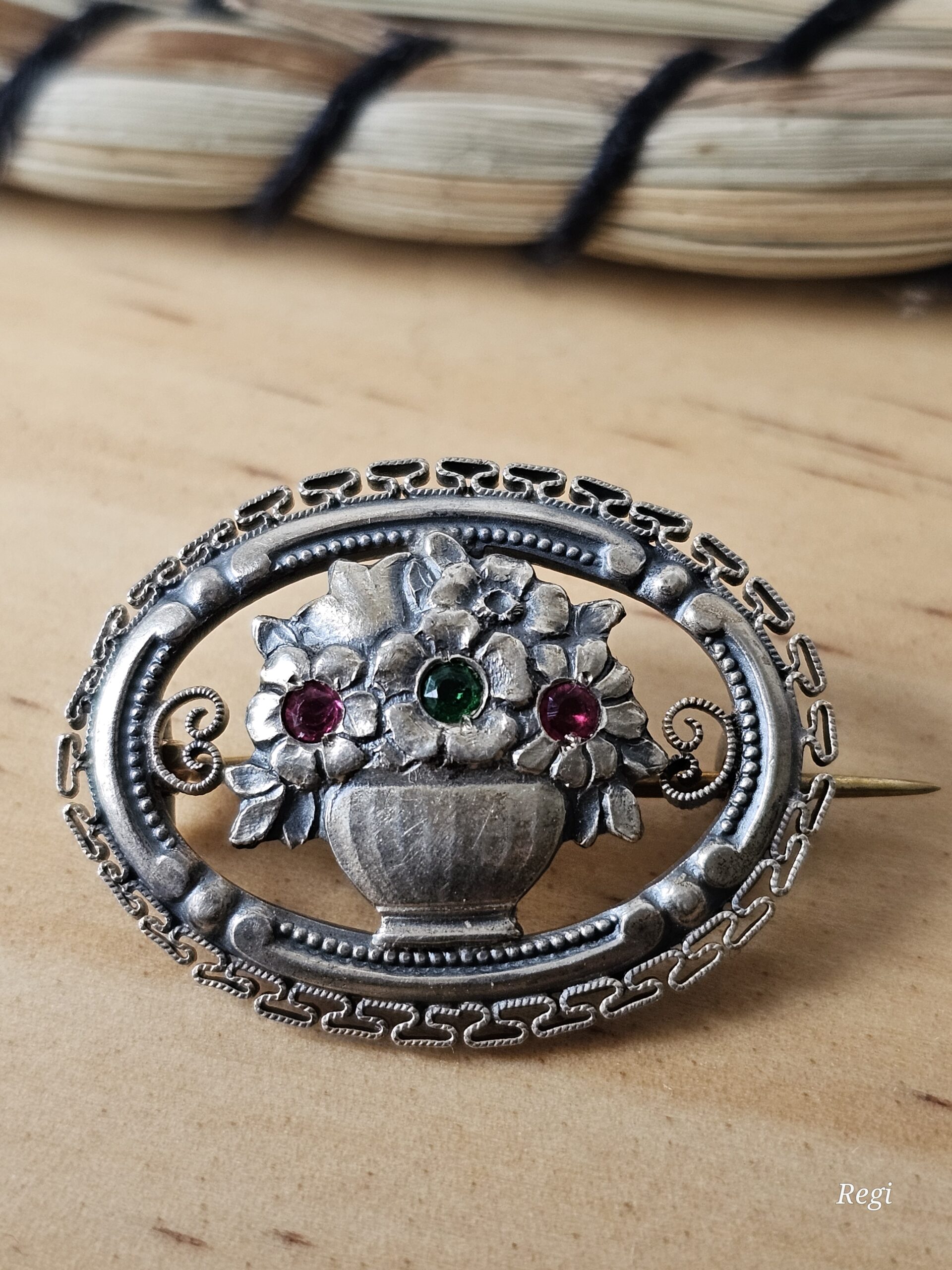 Antike Brosche Anstecknadel Silber 800 Kristalle grün & rosa floral kunstvoll Shabby Vintage SB511