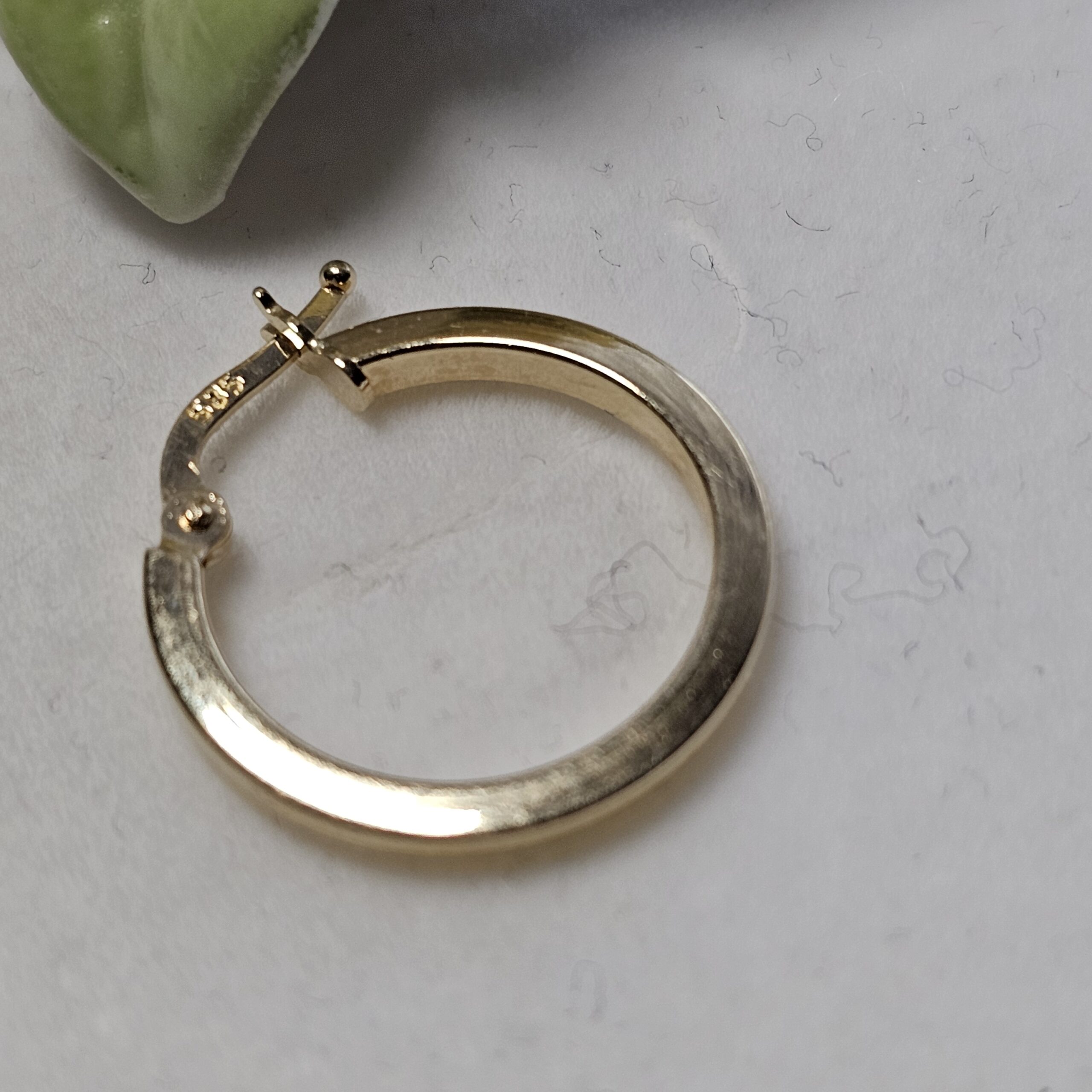 Einzelohrring 1 x Creole Ohrring Gold 585 Design schlicht Vintage Eleganz OR186