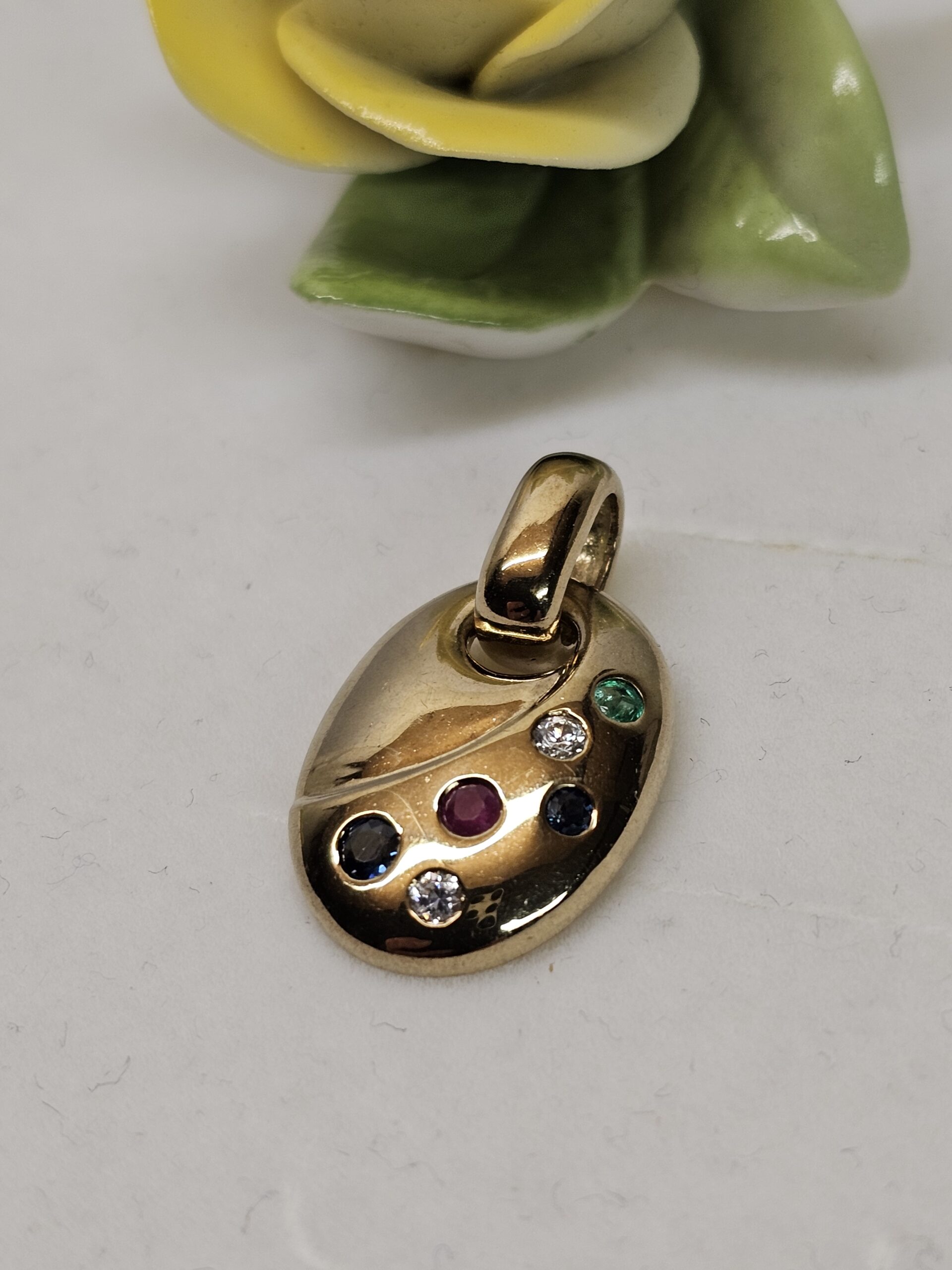 Anhänger Kettenanhänger Goldanhänger Gold 333 Saphir Rubin Smaragd Kristalle klar Vintage Eleganz GAN164