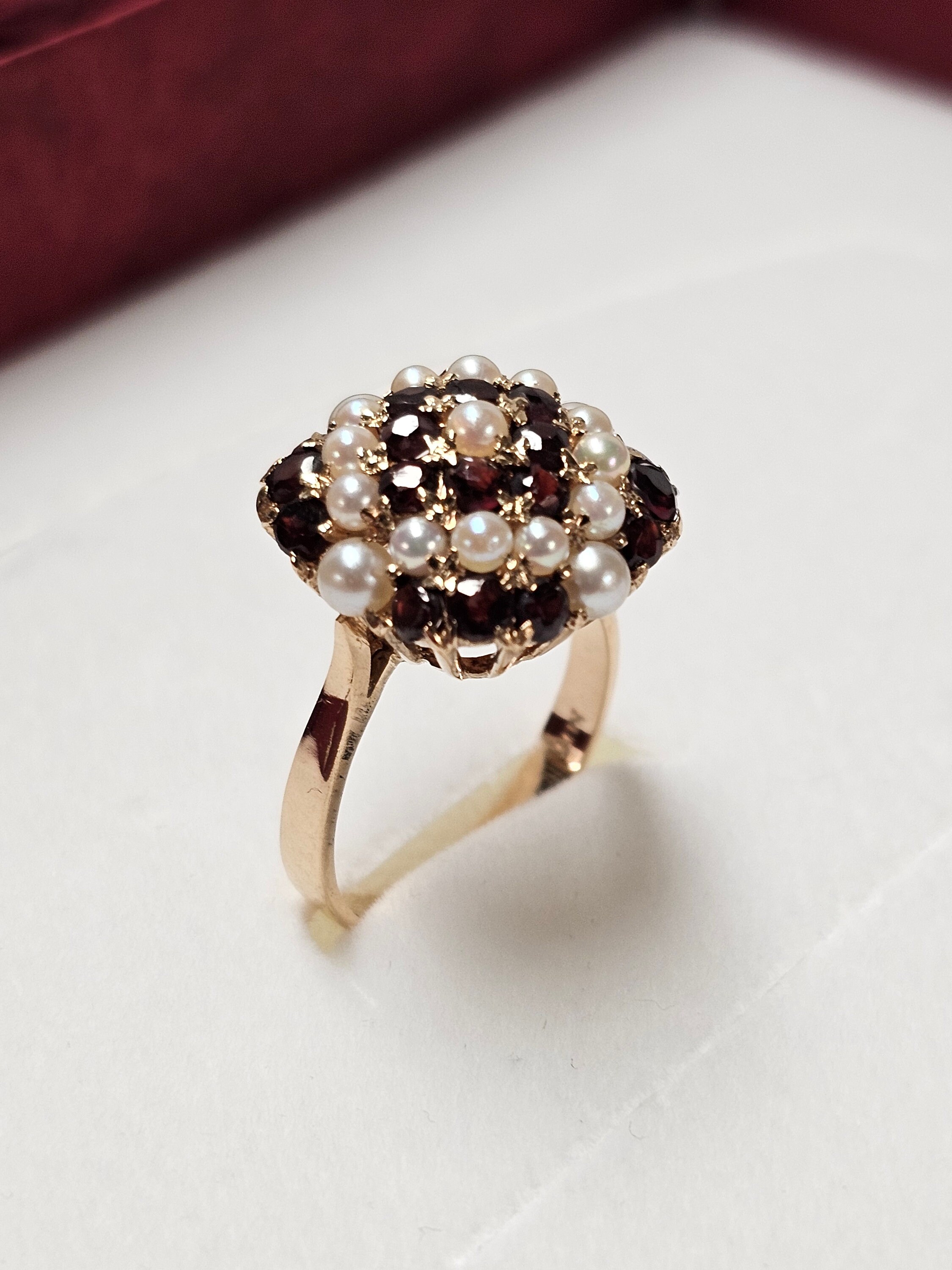 18,5 mm Nostalgischer Shabby Vintage Ring 14 Karat Gold 585 Granat & Perlen elegant selten rar GR260