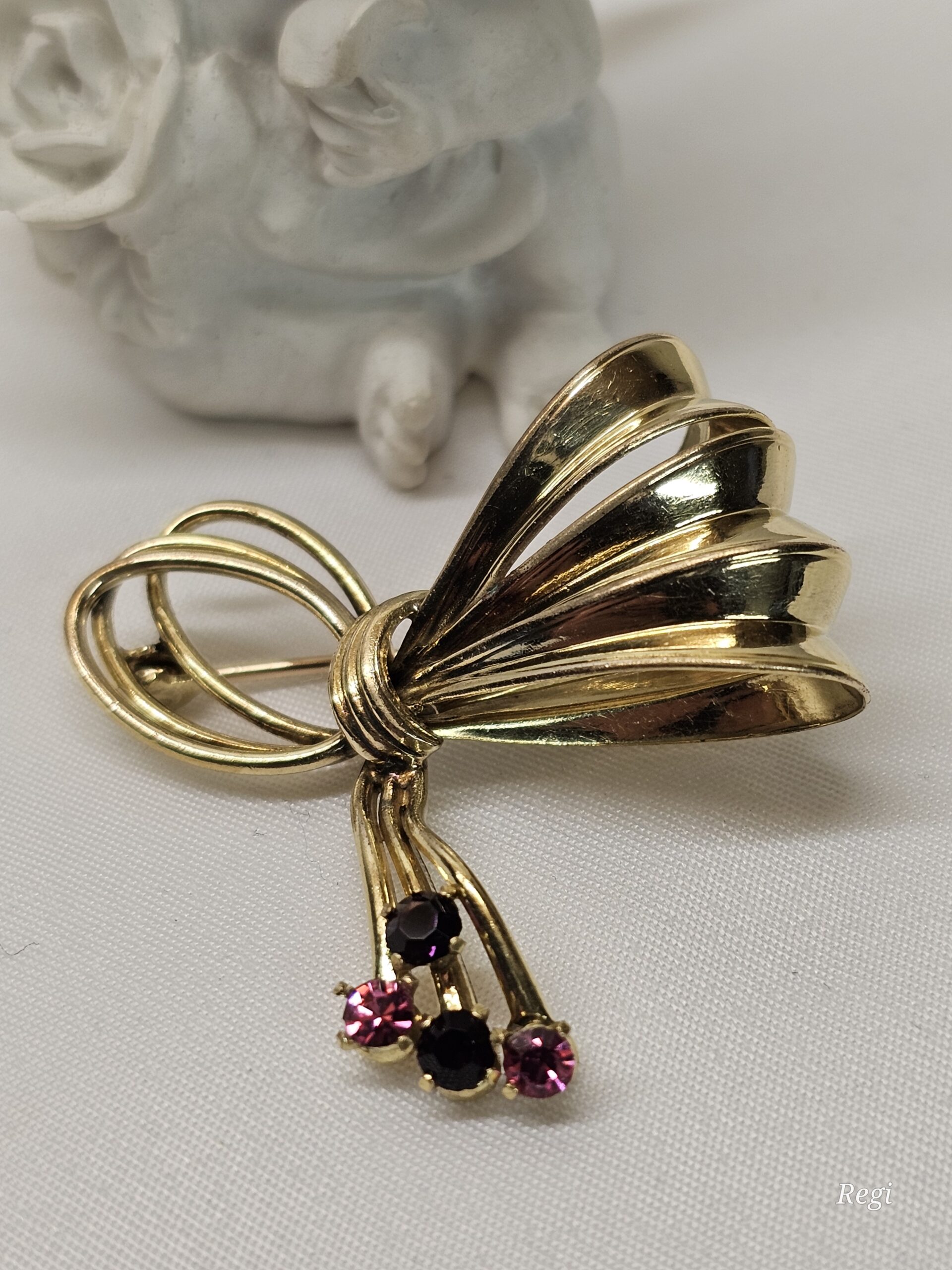 Brosche Anstecknadel Schleife Amerikaner Doublé vergoldet Kristalle lila & rosa Shabby Vintage MBR100