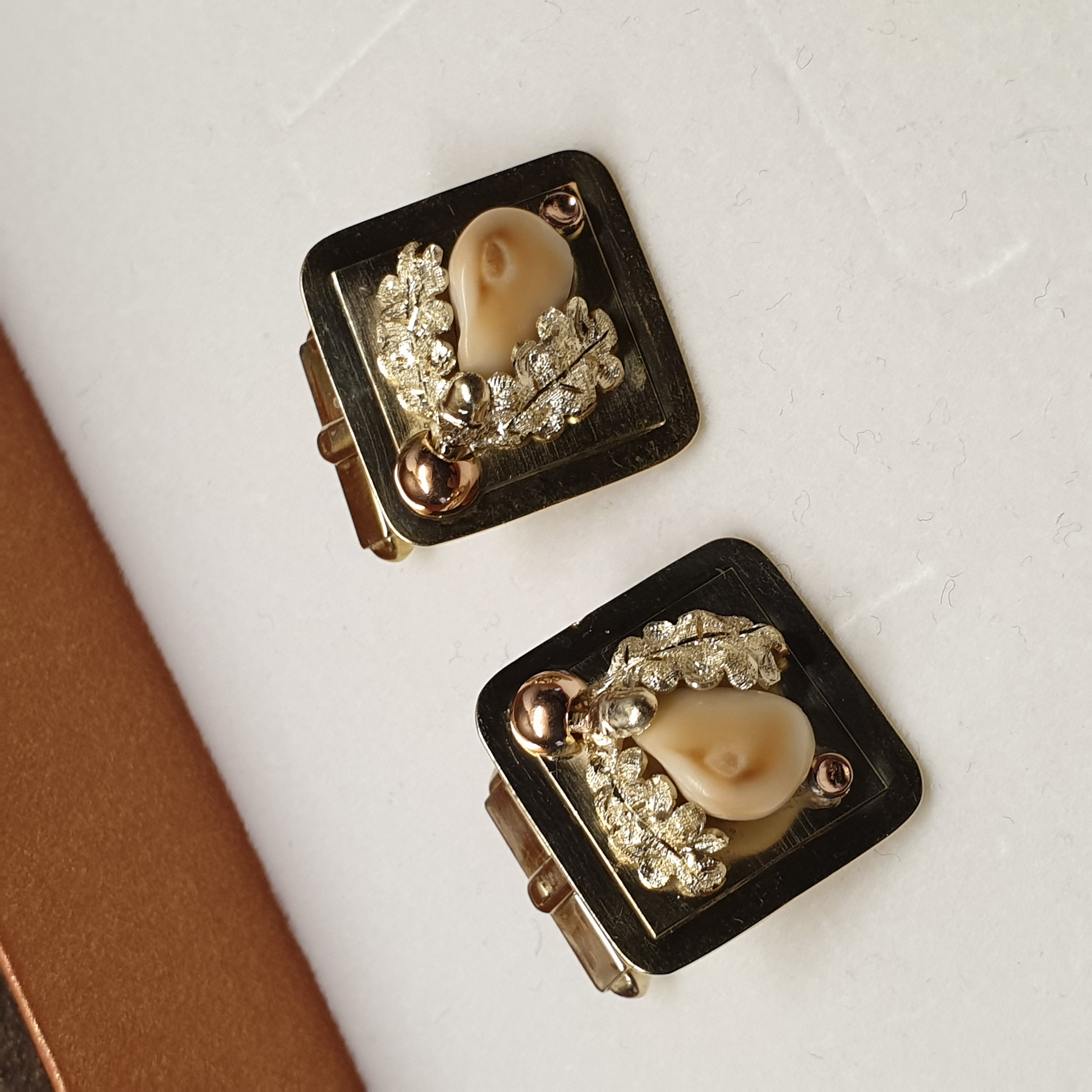 Trachtenschmuck Jagdschmuck Design Manschettenknöpfe Gold 585 Grandeln Vintage elegant GM101