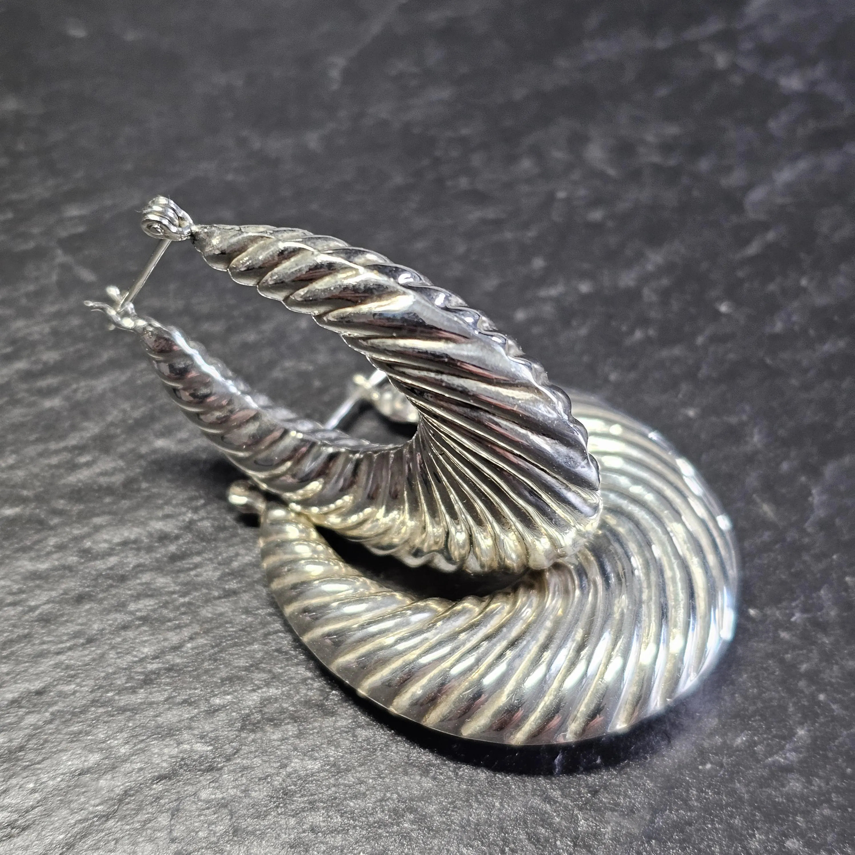 Stylische Creolen Ohrringe groß Silber Design Vintage Eleganz SO490