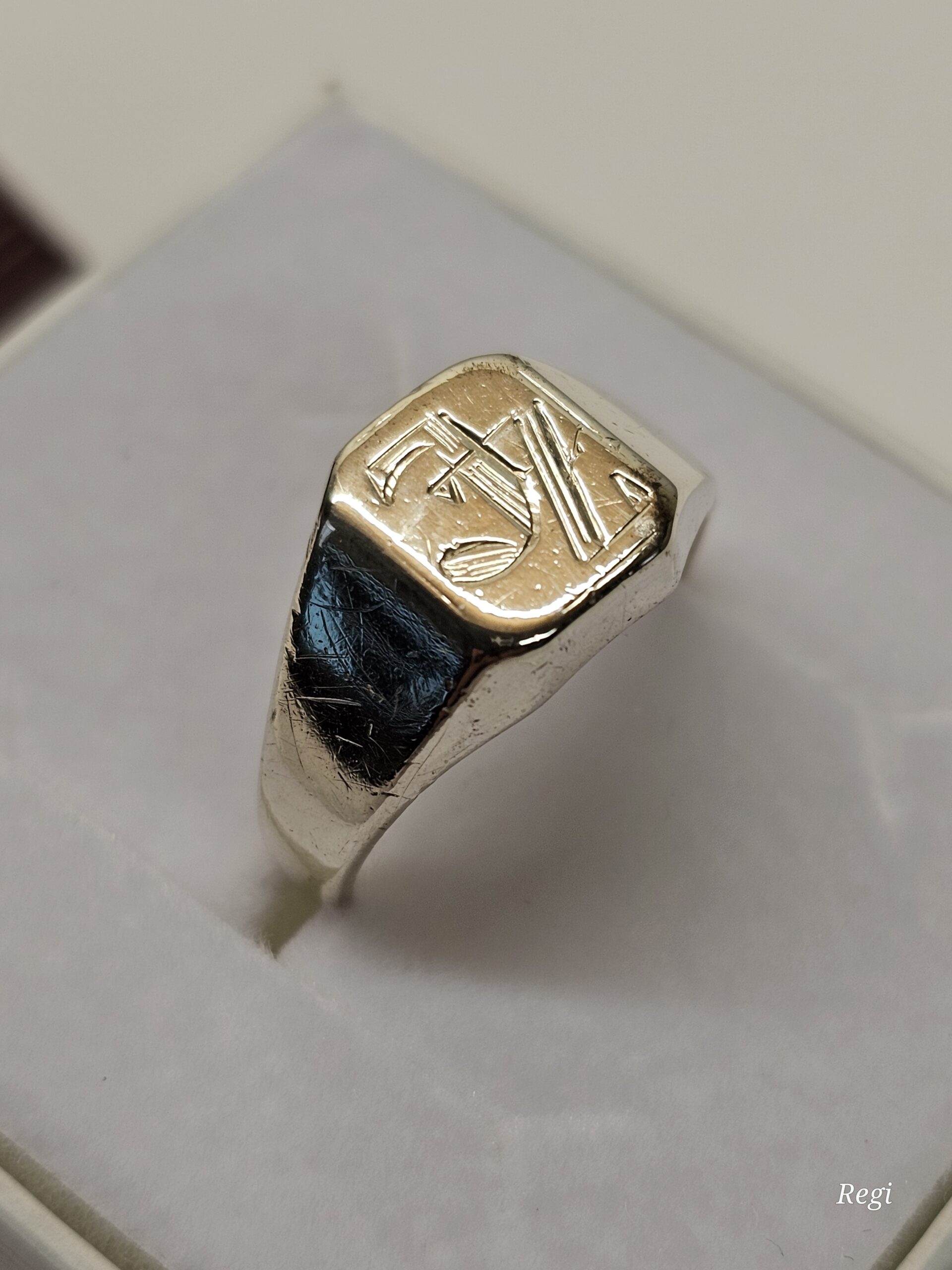 18,7 mm Nostalgischer Ring Siegelring 900 Silber Initialen "ZL" Vintage elegant SR1147