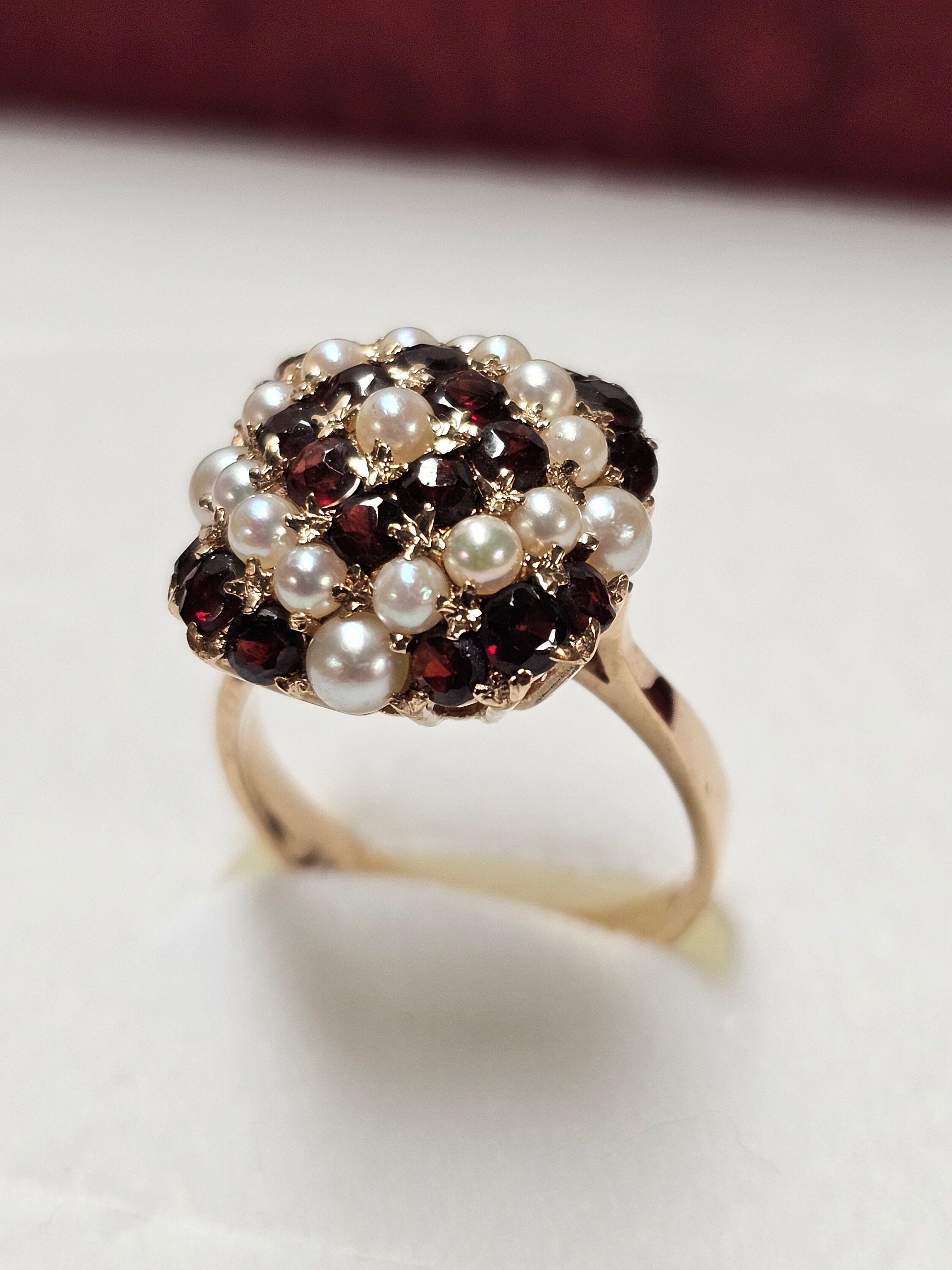 18,5 mm Nostalgischer Shabby Vintage Ring 14 Karat Gold 585 Granat & Perlen elegant selten rar GR260