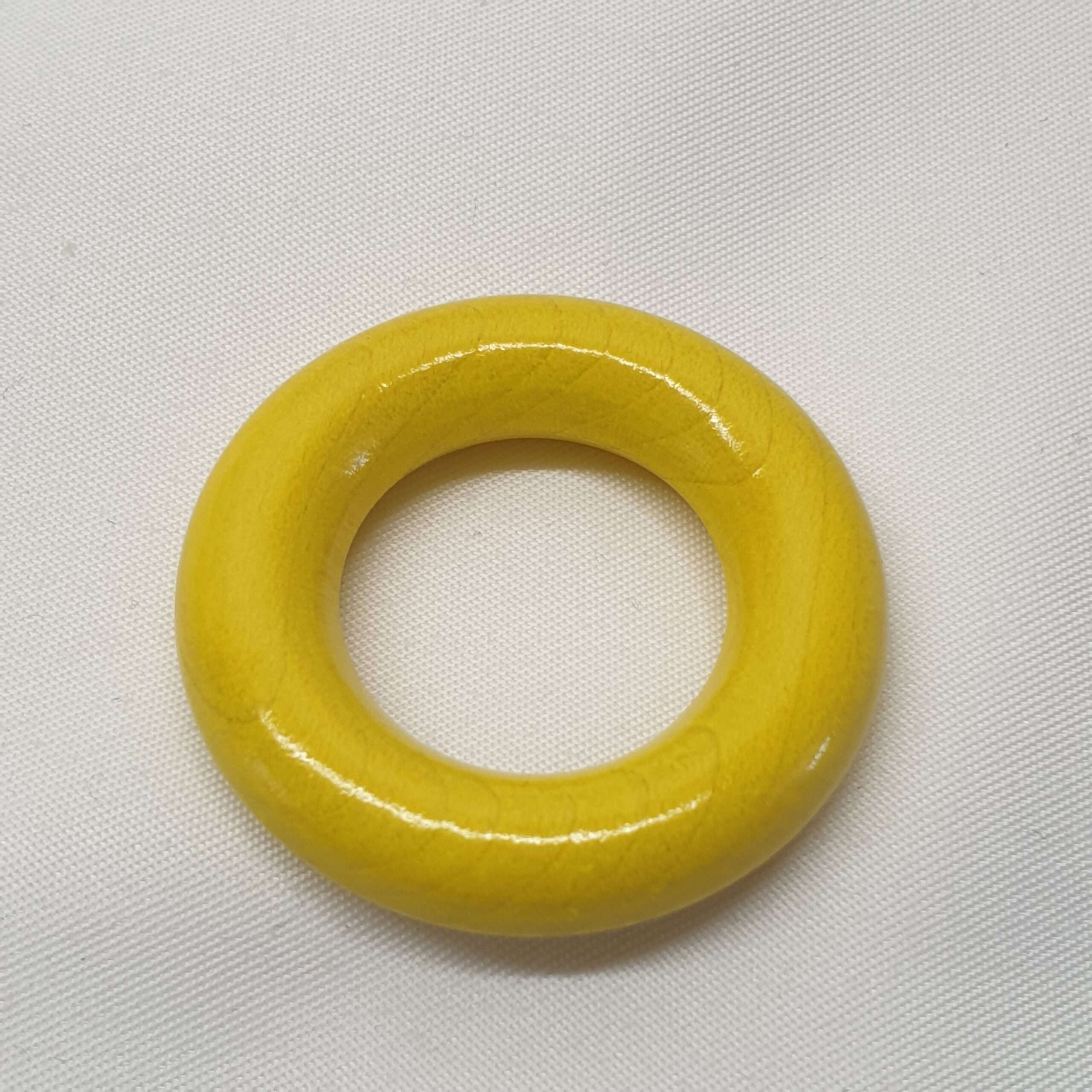 Holzring Ring klein gelb ohne Bohrung RI138