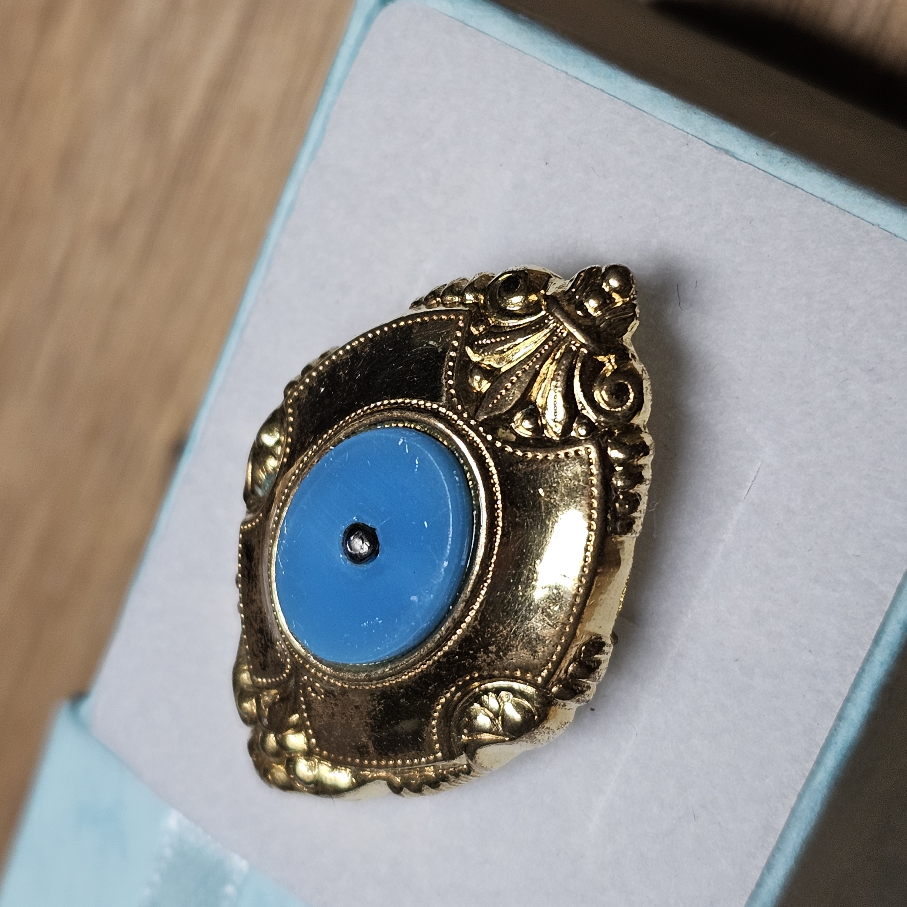 Nostalgische Brosche Anstecknadel Doublé vergoldet Achat hellblau Shabby Vintage elegant MBR108