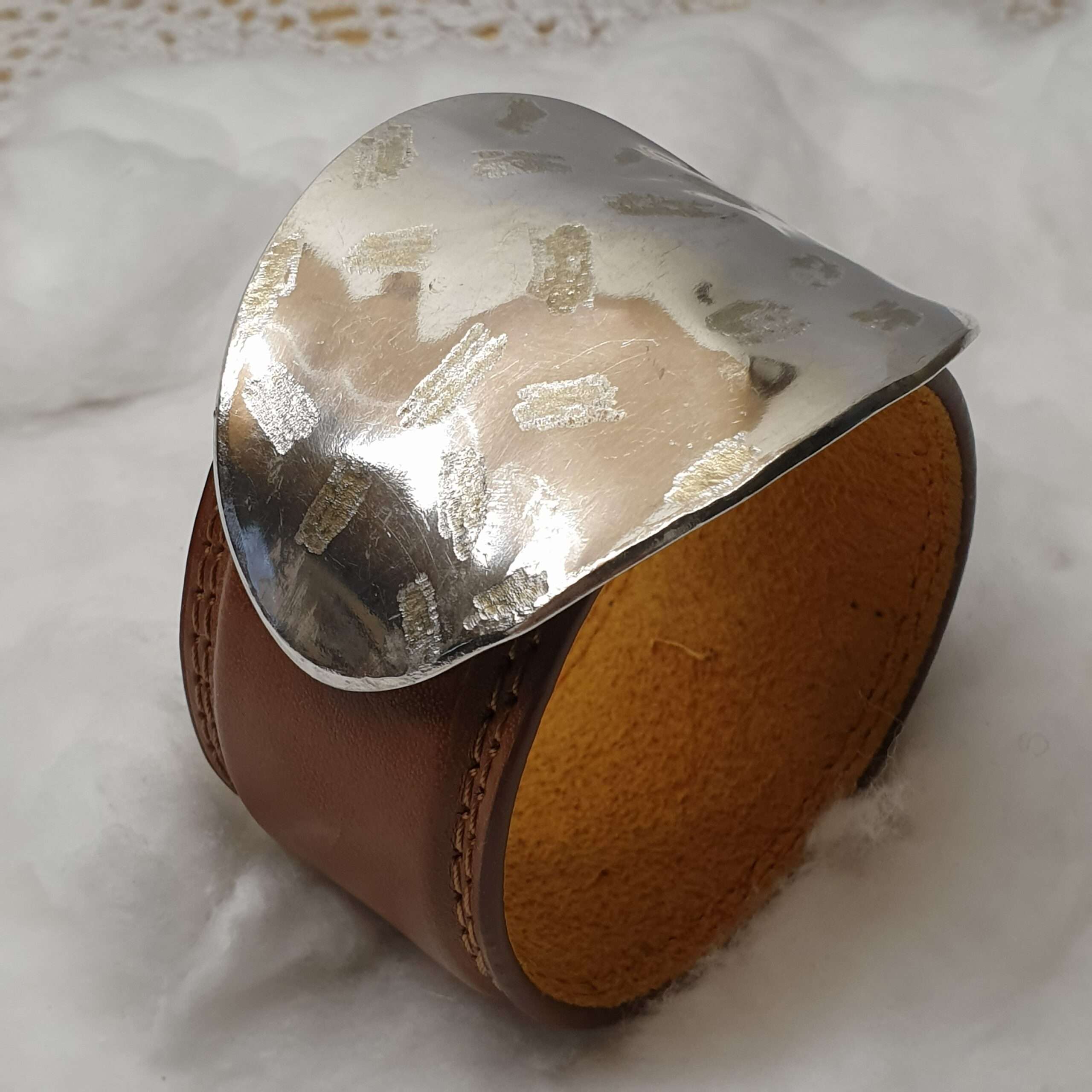 Braunes Lederarmband mit Silberschnalle BS106