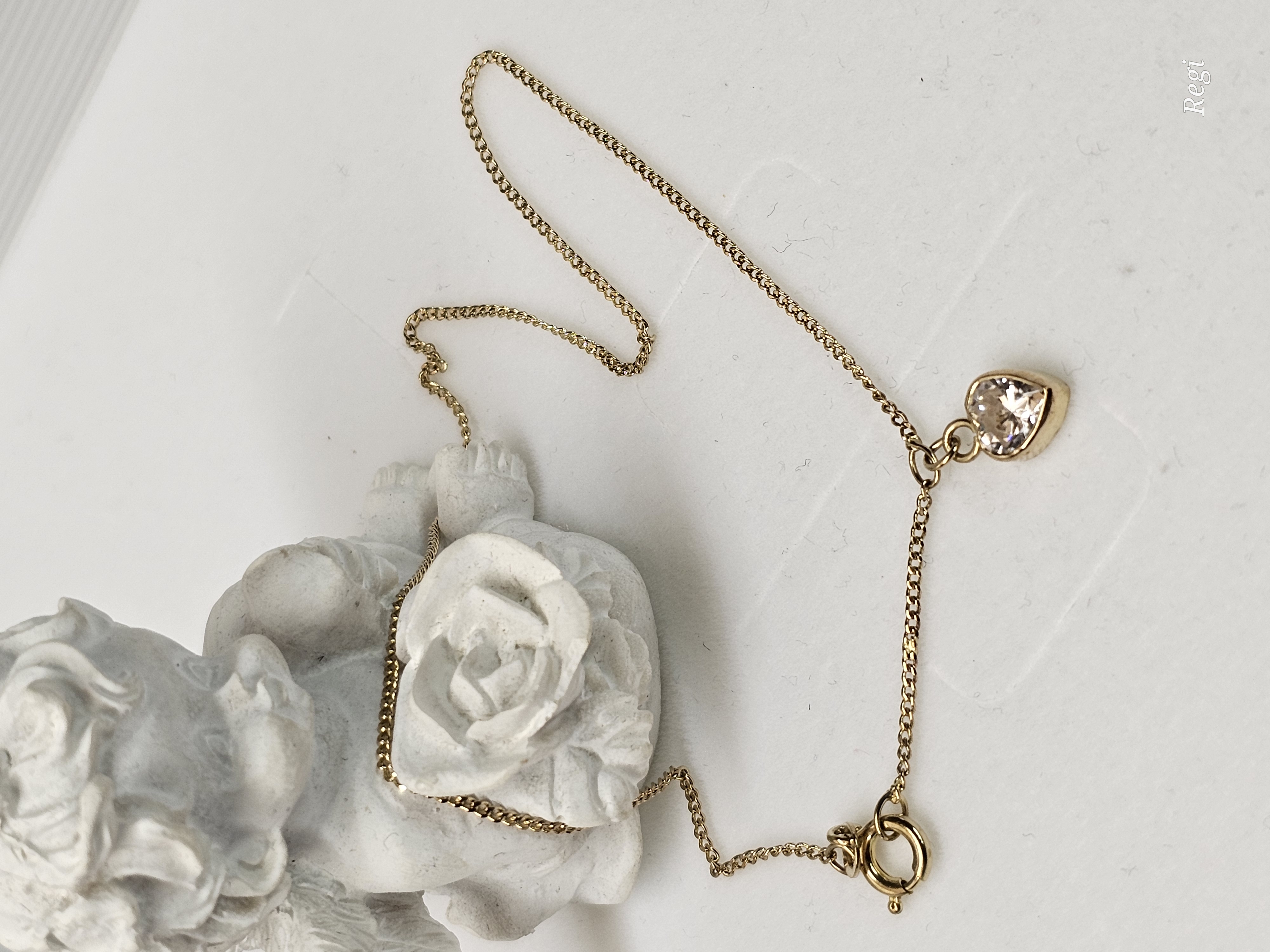 23 - 25,5 cm Fußkettchen Fußkette Gold 333 mit Anhänger Charms Herz Kristall klar Vintage elegant GA122