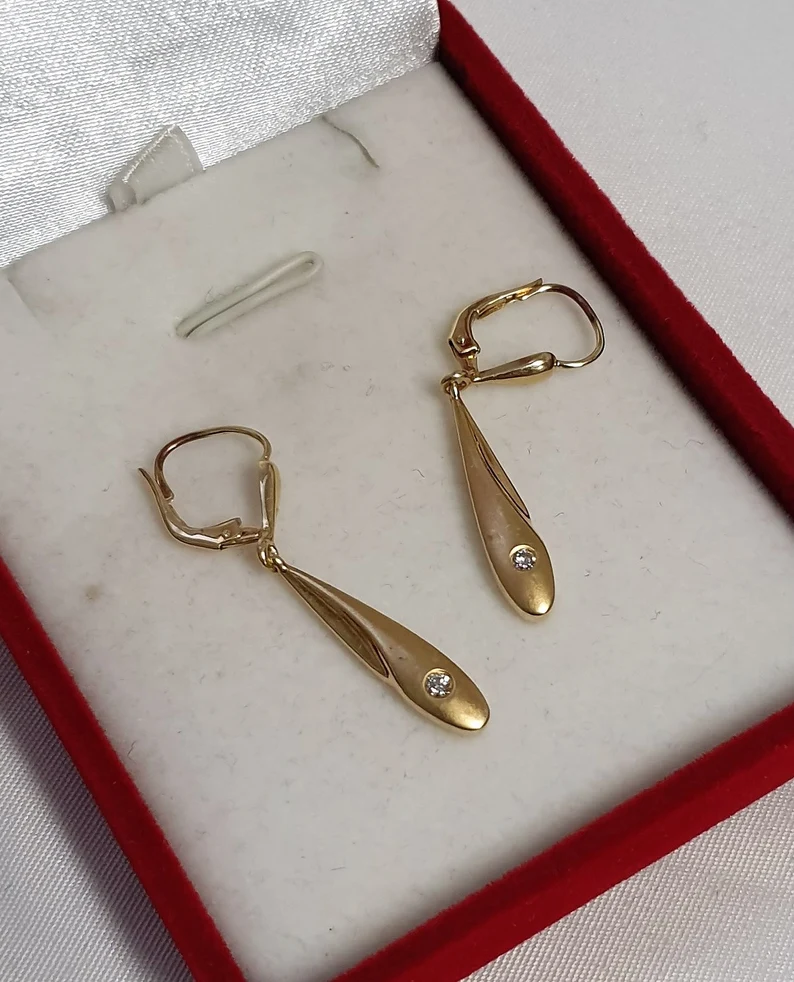 Nostalgische Ohrringe Ohrhänger Gold 585 Gelbgold matt/ glänzend Diamantsteinchen Vintage elegant OR102 – Bild 4