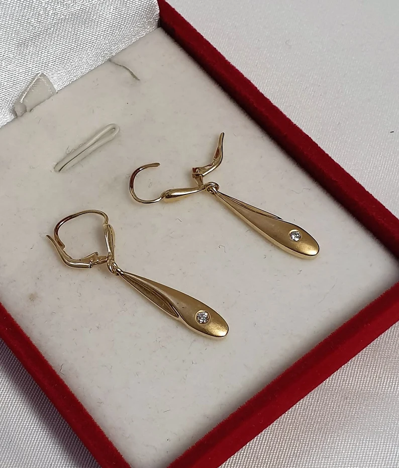 Nostalgische Ohrringe Ohrhänger Gold 585 Gelbgold matt/ glänzend Diamantsteinchen Vintage elegant OR102 – Bild 2