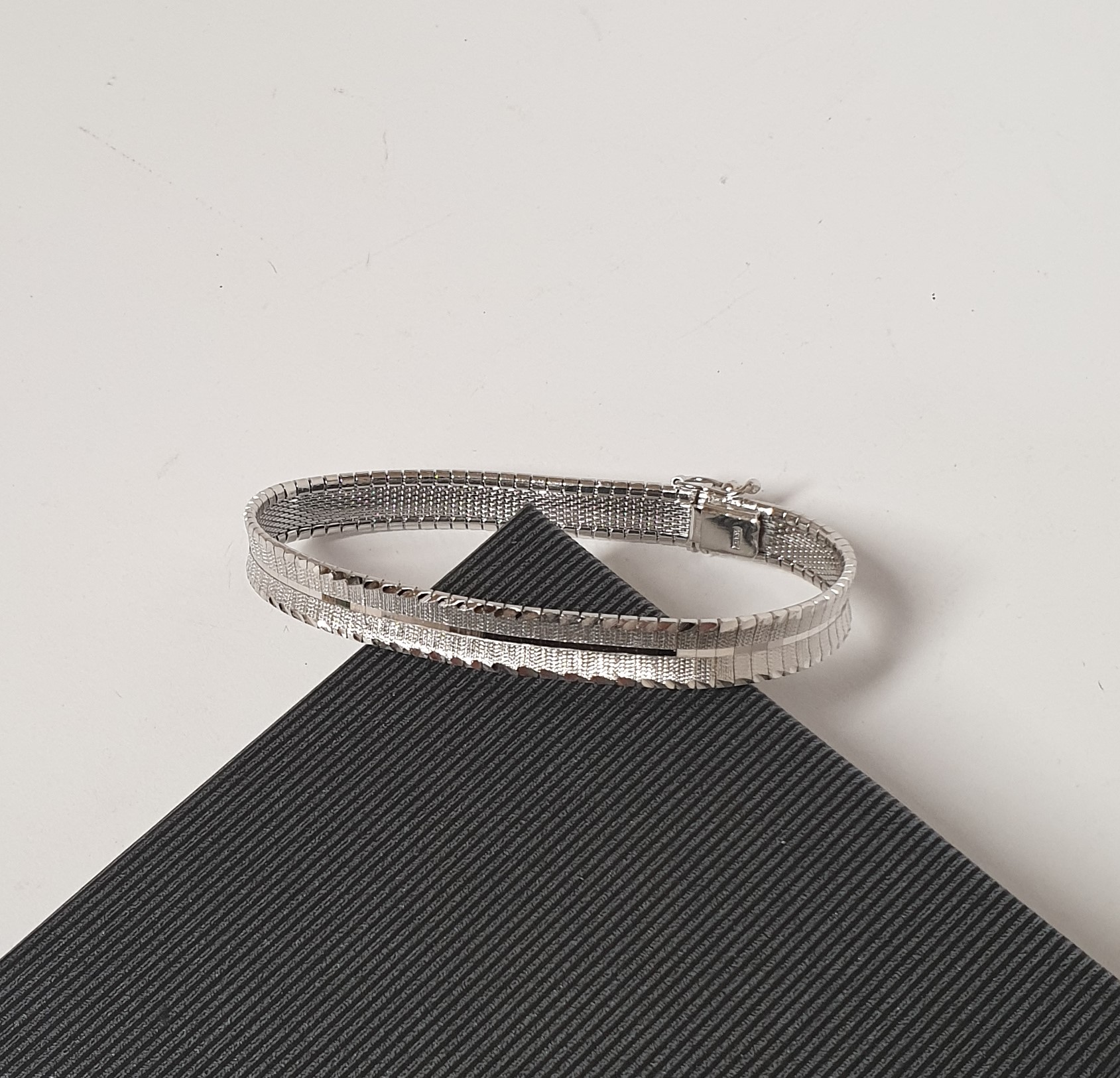 19 cm Milanaise Teppicharmband Schlangenarmband Armband Silber 835 Vintage edel Design SA499