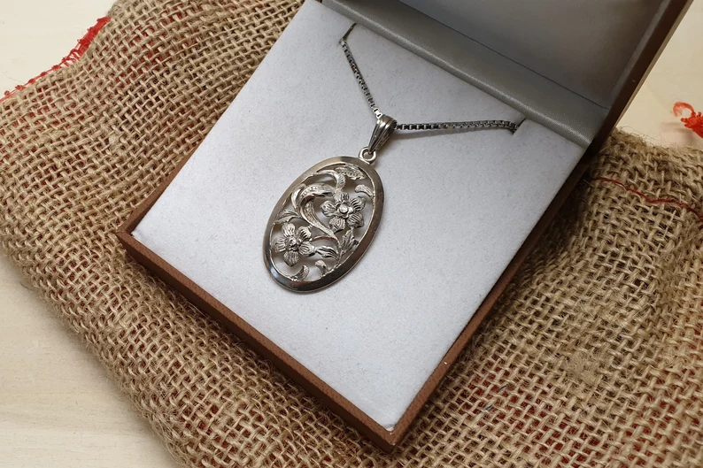 Shabby Vintage Silberanhänger Anhänger 835 Silber floral selten Silberschmiede SKA929