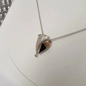 Design Anhänger Silberanhänger Silber 925 Onyx schwarz & Kristalle klar Vintage elegant SKA1328