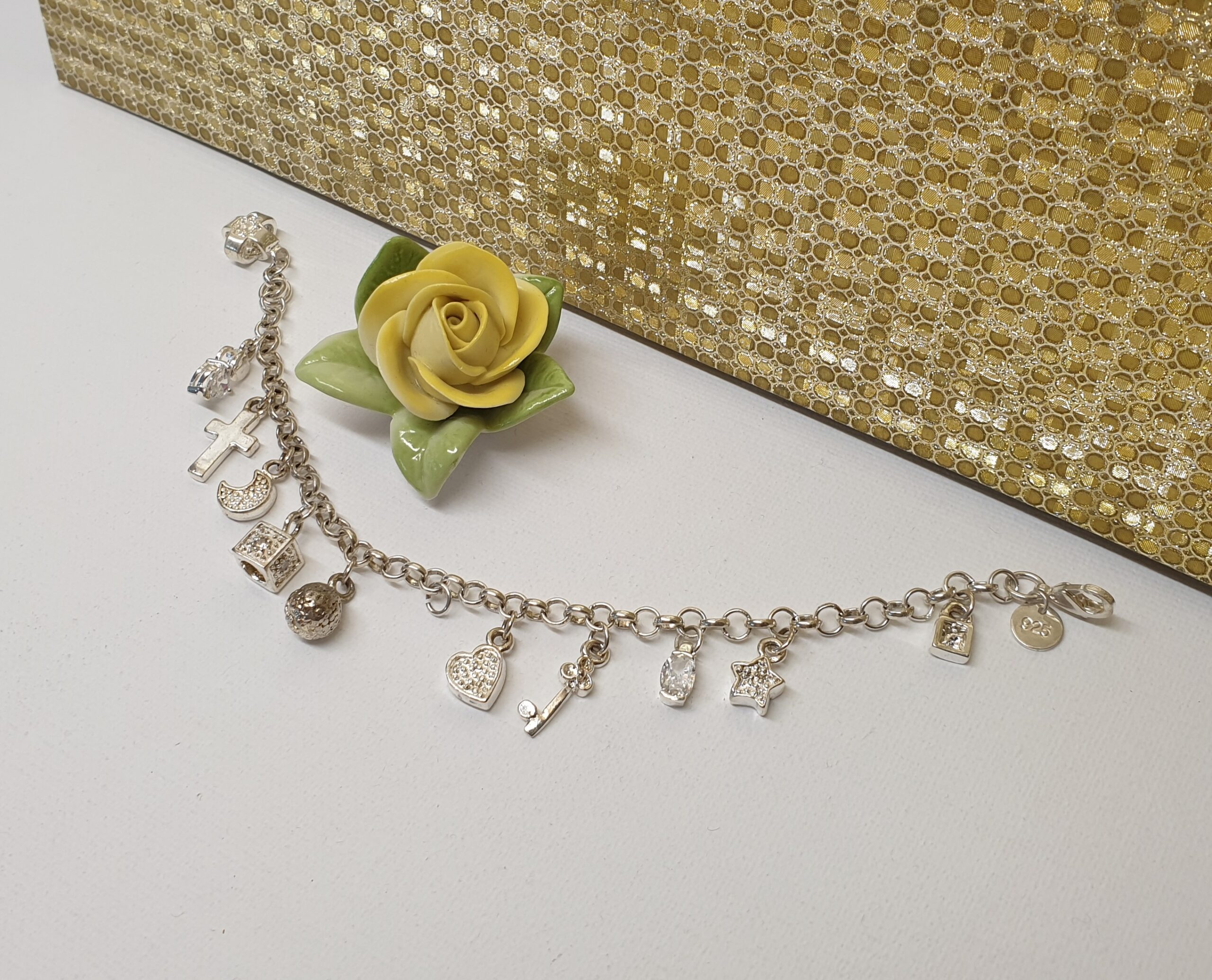 19 cm Armband Bettelarmband Silber 925 mit 10 Stück Charms Stern Mond Herz Kreuz Schlüssel Kugel Quadrat Kristalle Vintage SA639 – Bild 4