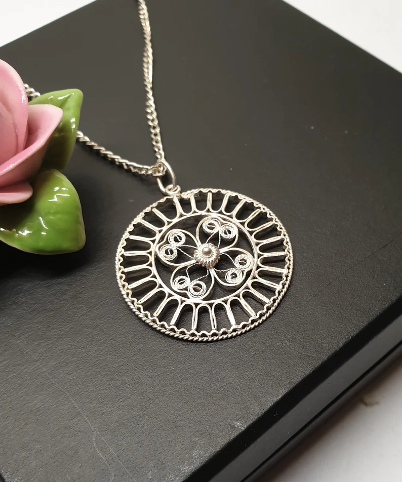 71 cm Panzerkette Kette mit Anhänger Frieslandschmuck filigran Silber Vintage elegant SKA1621