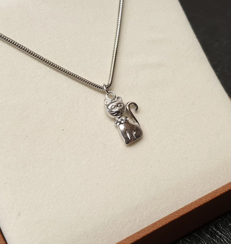 44 cm Kette mit Anhänger Schlangenkette Halskette Silber 925 mit Anhänger Katze mit Kristalle Vintage Italien SKA1547