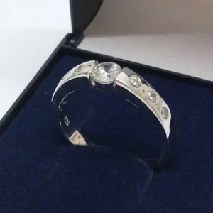20,2 mm Silberring Ring Silber 925 Kristalle klar Vintage elegant SR184