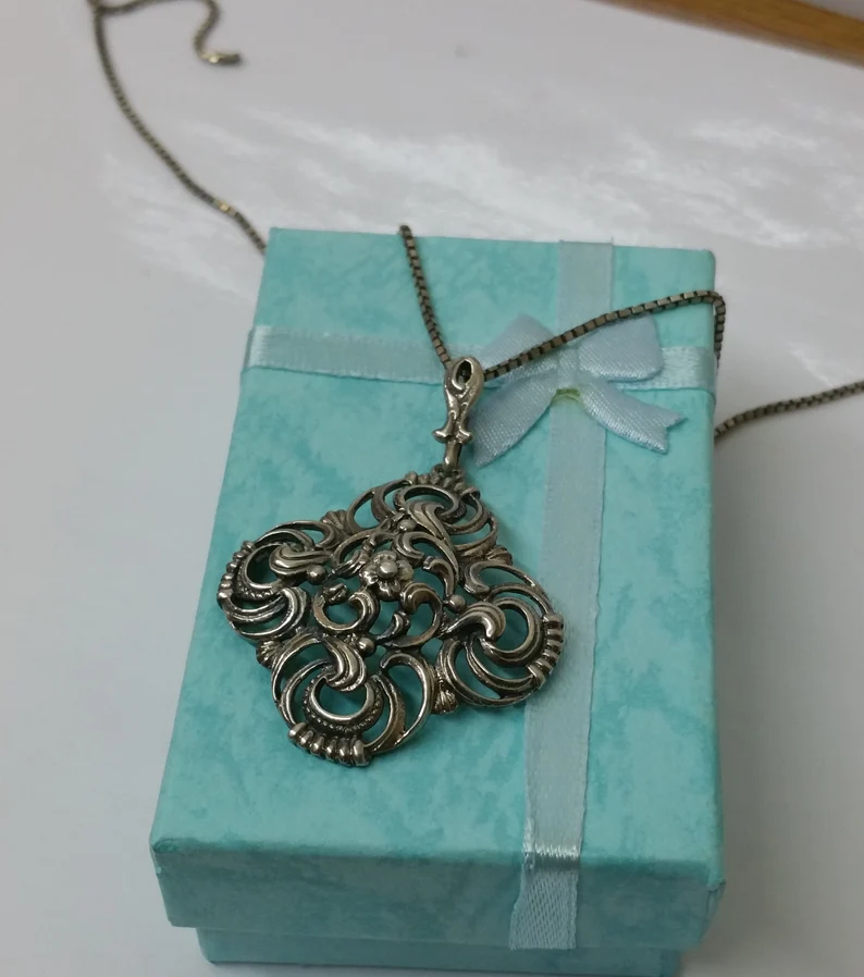 Shabby Vintage Anhänger Tracht Trachtenschmuck Silber 835 Silberschmiede Kunst selten rar SKA628