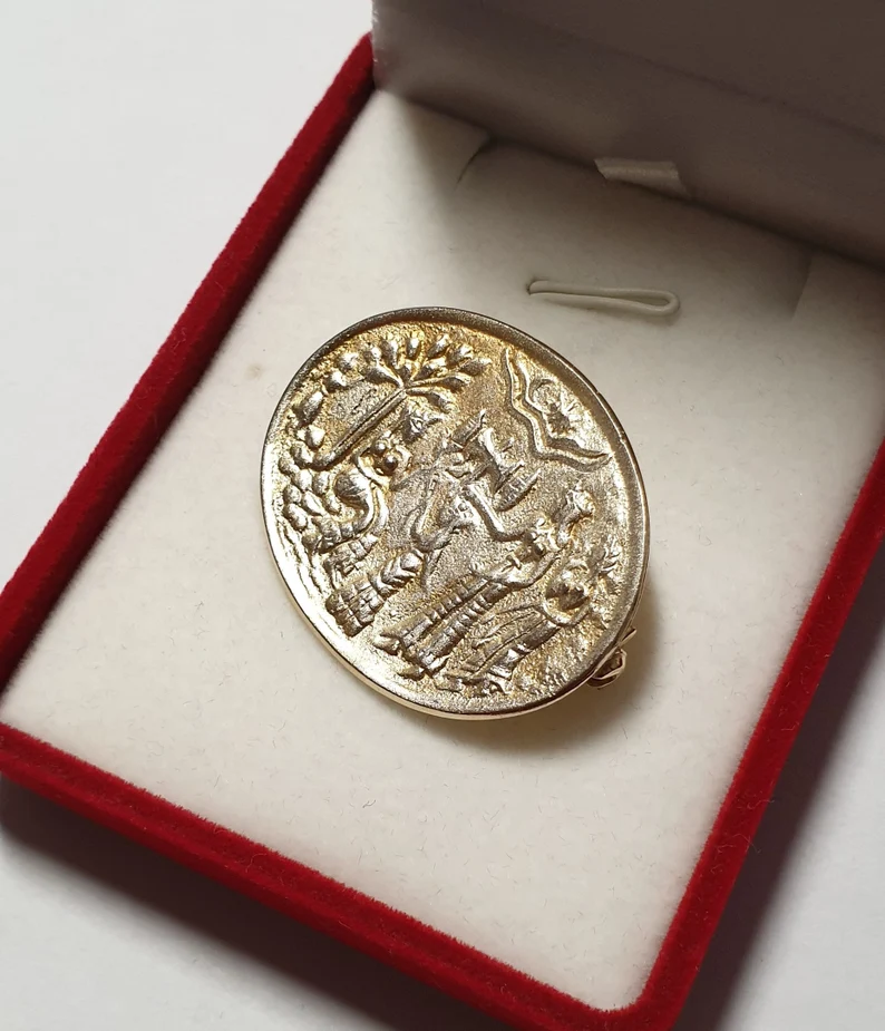 Nostalgische Brosche Anstecknadel Silber 835 vergoldet Szene Abbildung Symbol Vintage selten rar SB218 – Bild 3