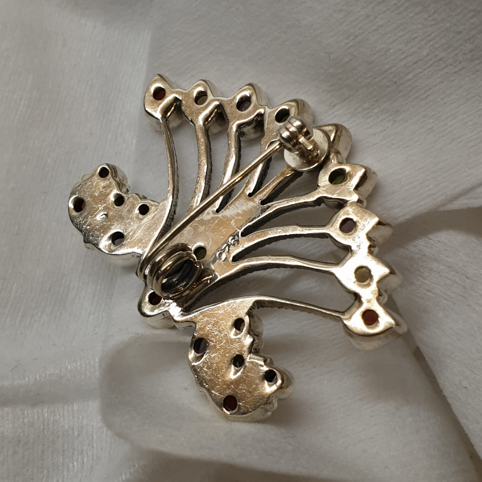 VALICLUD Herz Brosche - Elegante Anstecknadel Für Frauen In Gold