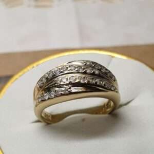 17,8 mm Ring Goldring Gold 585 Kristalle klar Vintage elegant GR161