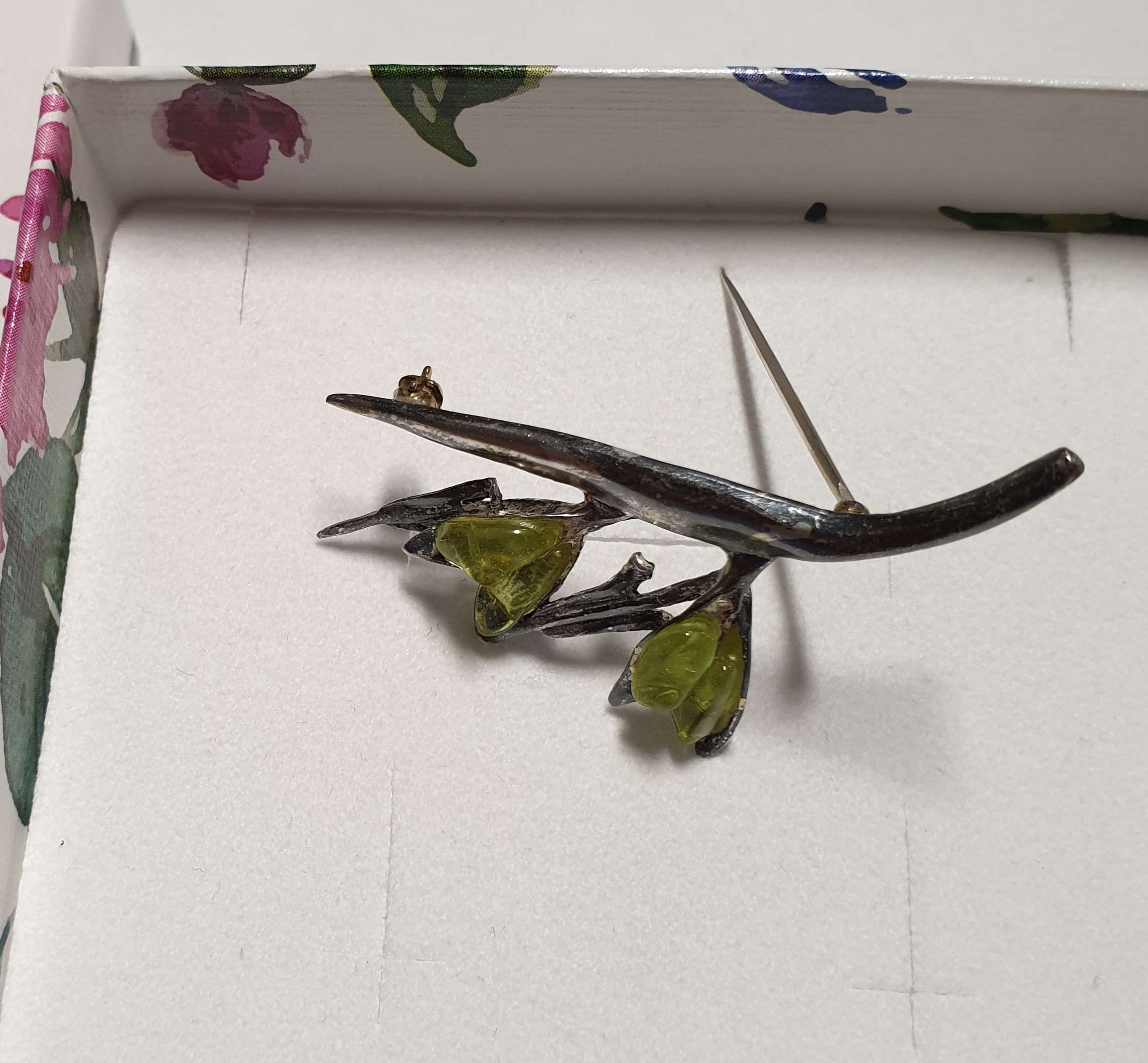 Nostalgische Brosche Anstecknadel Silberschmiede Kunst kunstvoll Silber 925 Peridot Vintage Design elegant SB220 – Bild 3