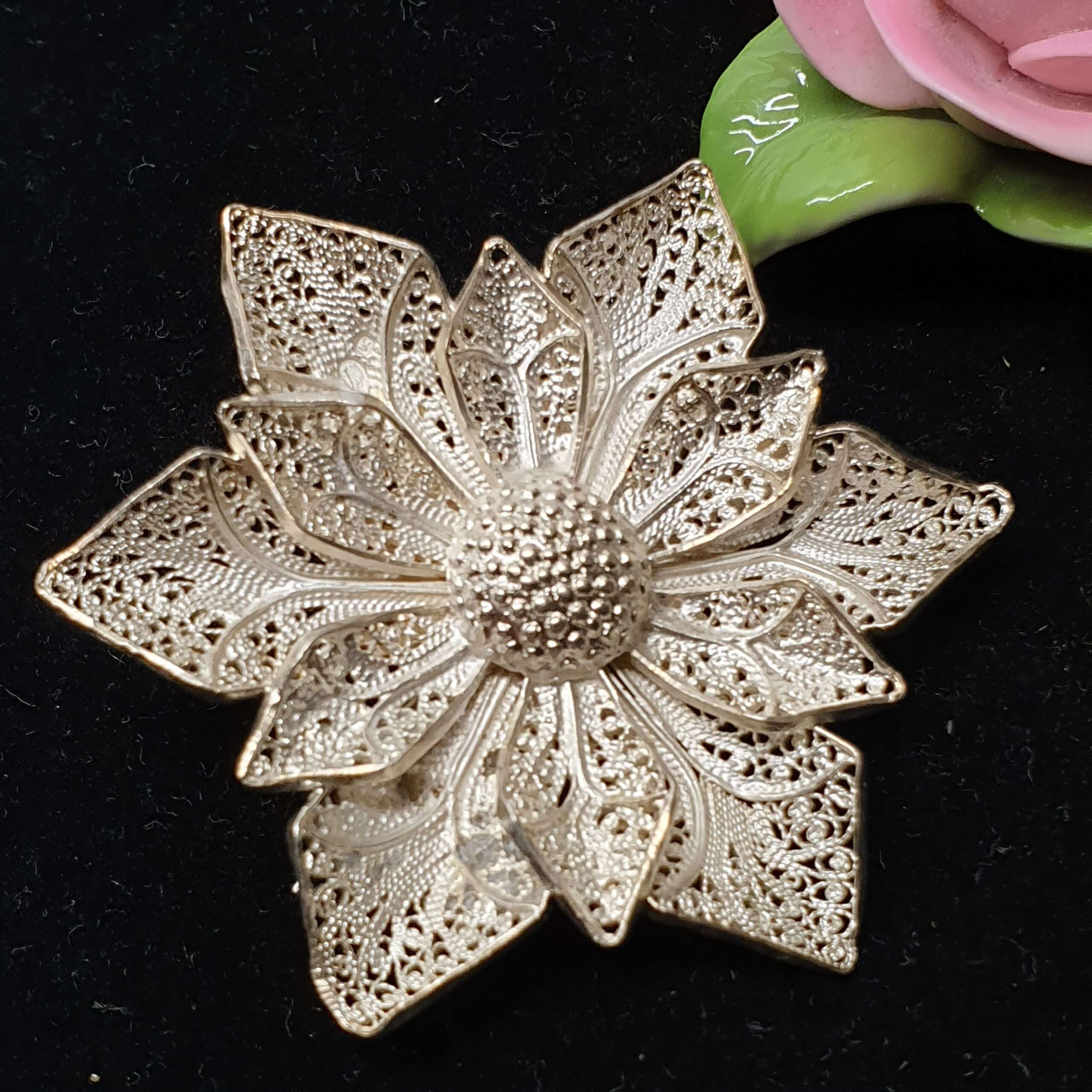 Brosche Anstecknadel Silber Blume Blüte Rosas Portugal filigran kunstvoll Vintage Eleganz SB238