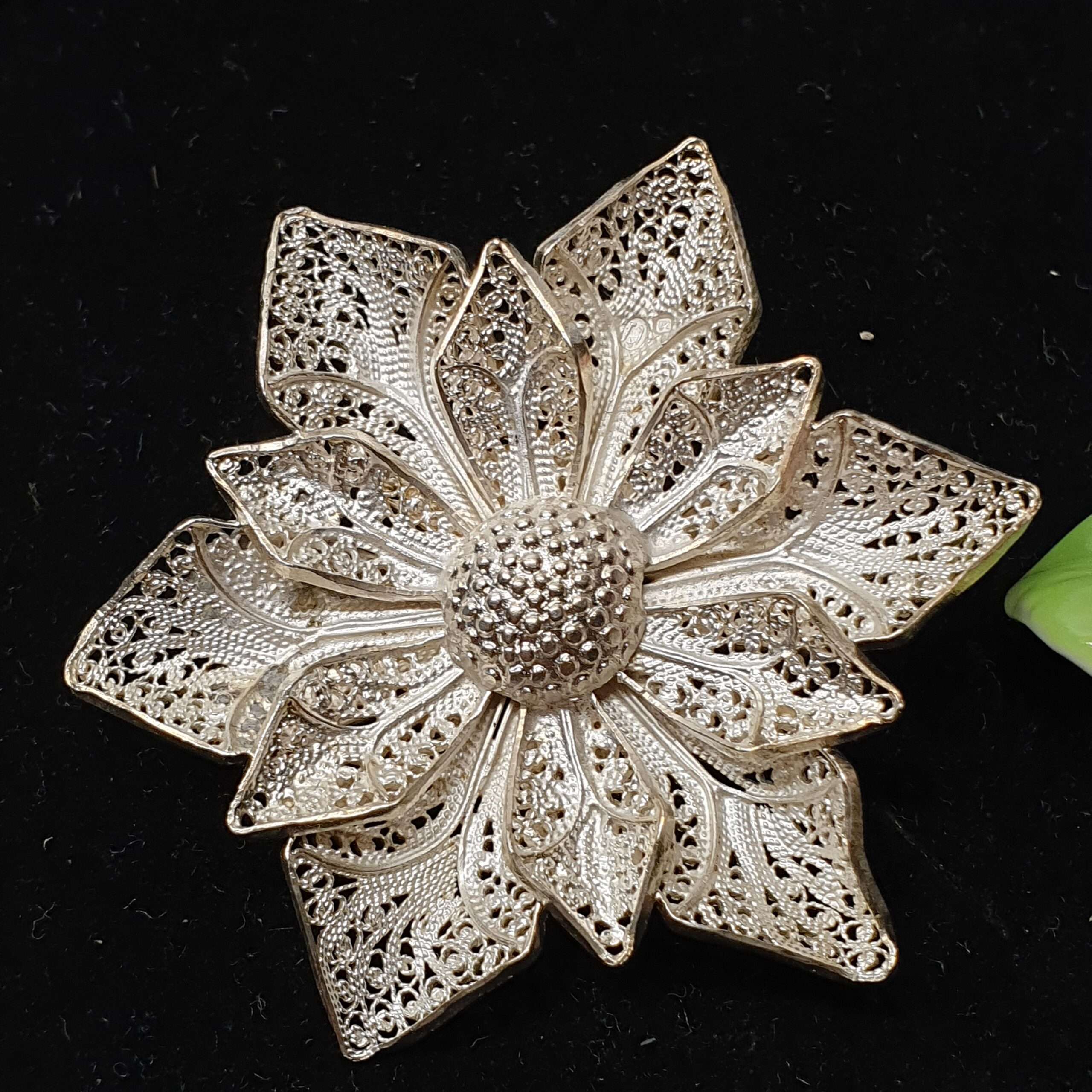 Brosche Anstecknadel Silber Blume Blüte Rosas Portugal filigran kunstvoll Vintage Eleganz SB238 – Bild 2