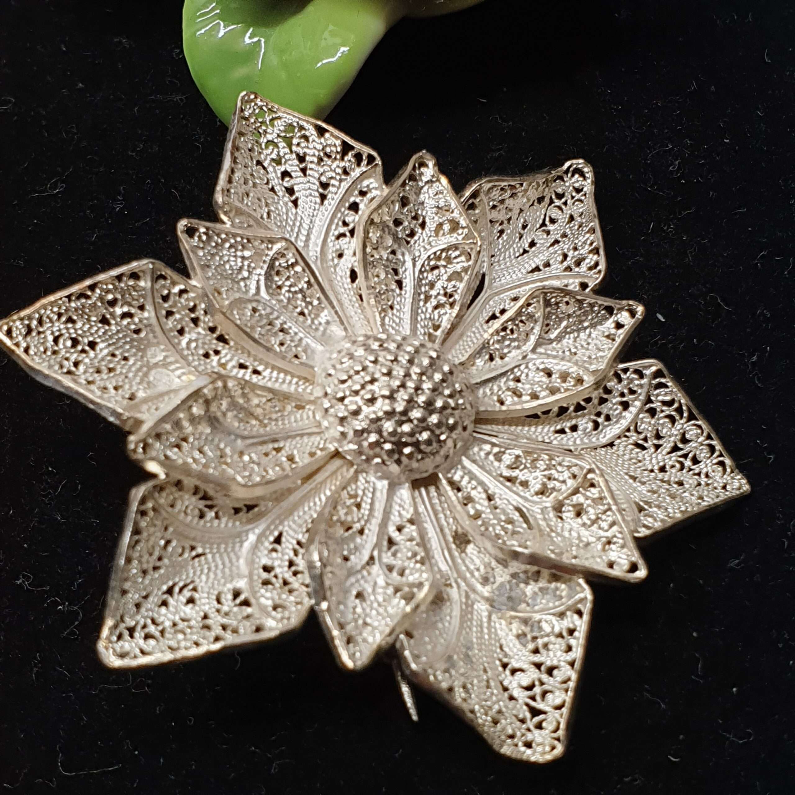 Brosche Anstecknadel Silber Blume Blüte Rosas Portugal filigran kunstvoll Vintage Eleganz SB238 – Bild 3