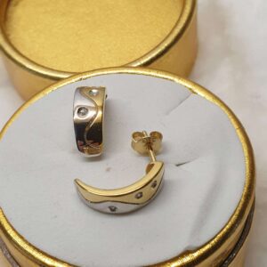 Ohrringe Creolen Halbcreolen Ohrstecker Gold 333 teilplatiniert Kristalle Steinchen klar Vintage Design elegant OR125