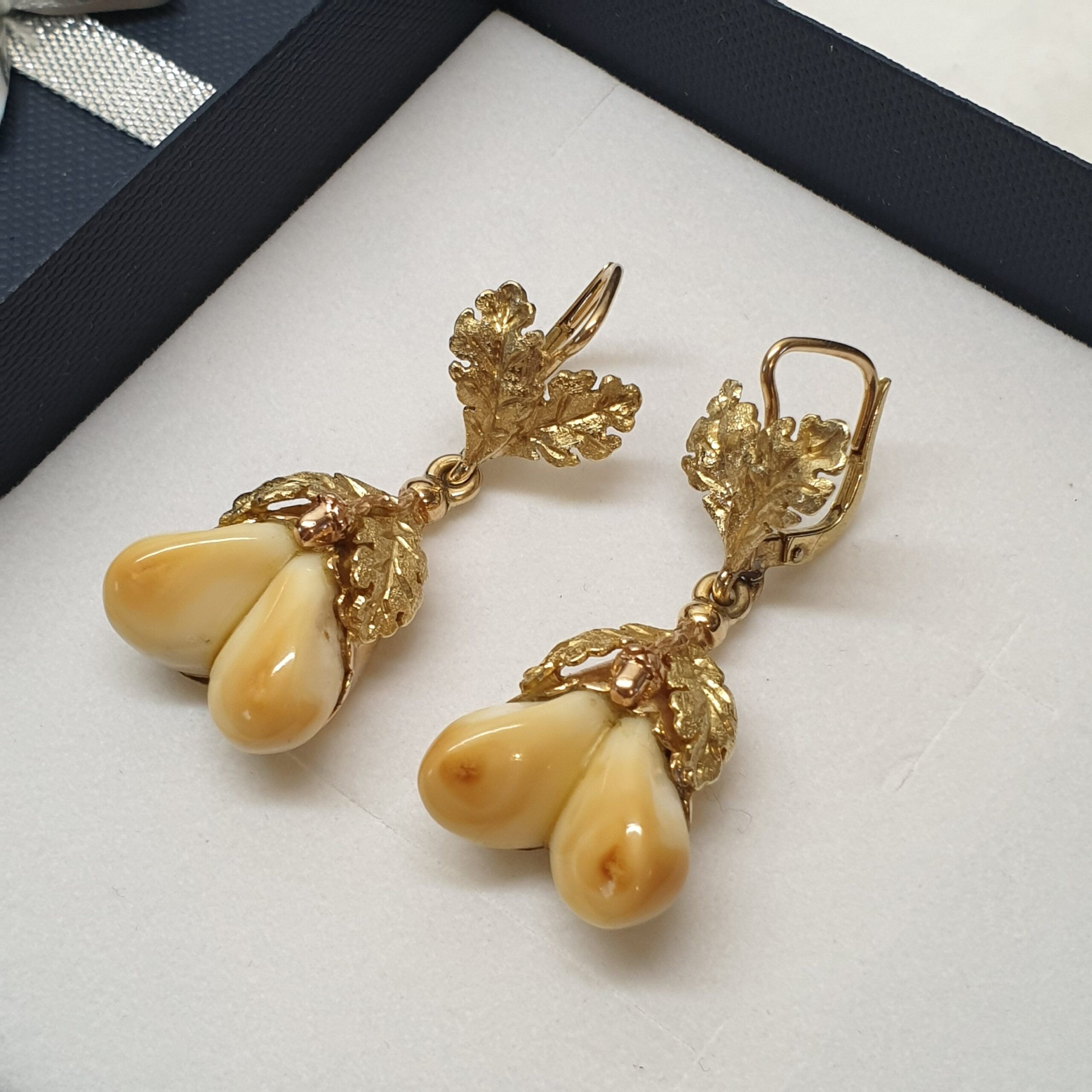 Ohrringe Hängeohrringe Trachtenschmuck Gold 585 Grandeln kunstvoll Goldschmiede elegant selten rar OR124