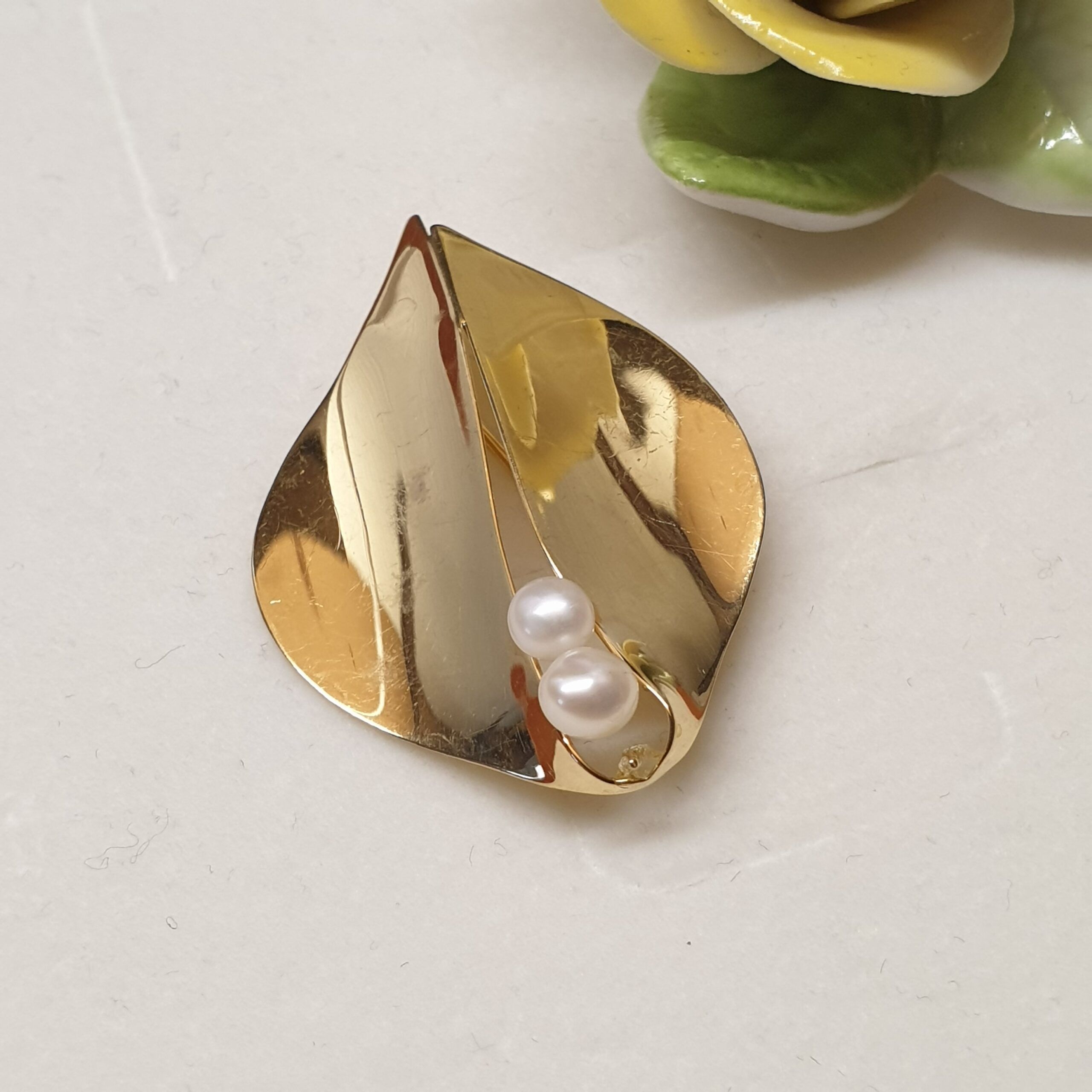 Design Brosche Anstecknadel Gold 333 mit Perlen Vintage elegant GB104 – Bild 2