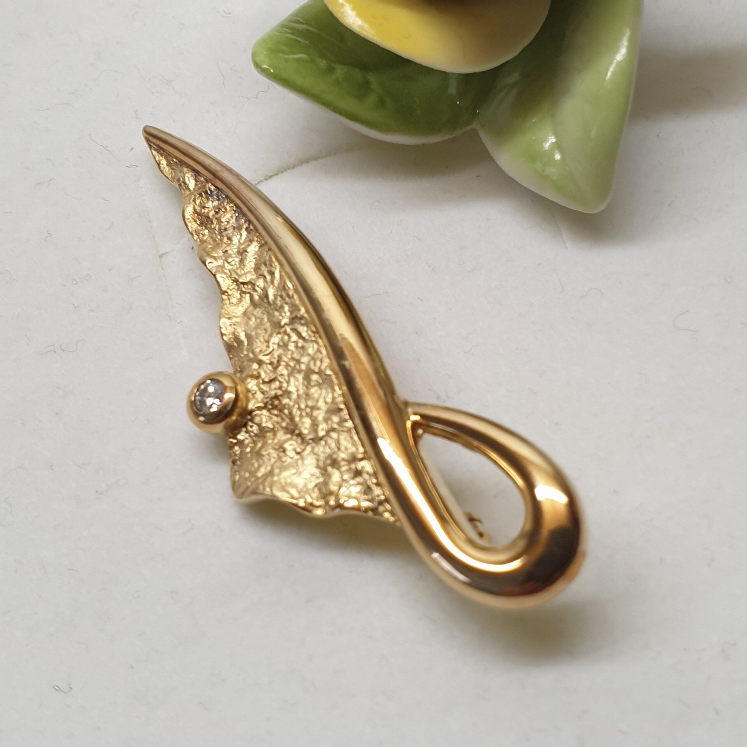 Design Brosche Anstecknadel Gold 375 Kristallstein klar Vintage elegant GB106 – Bild 2