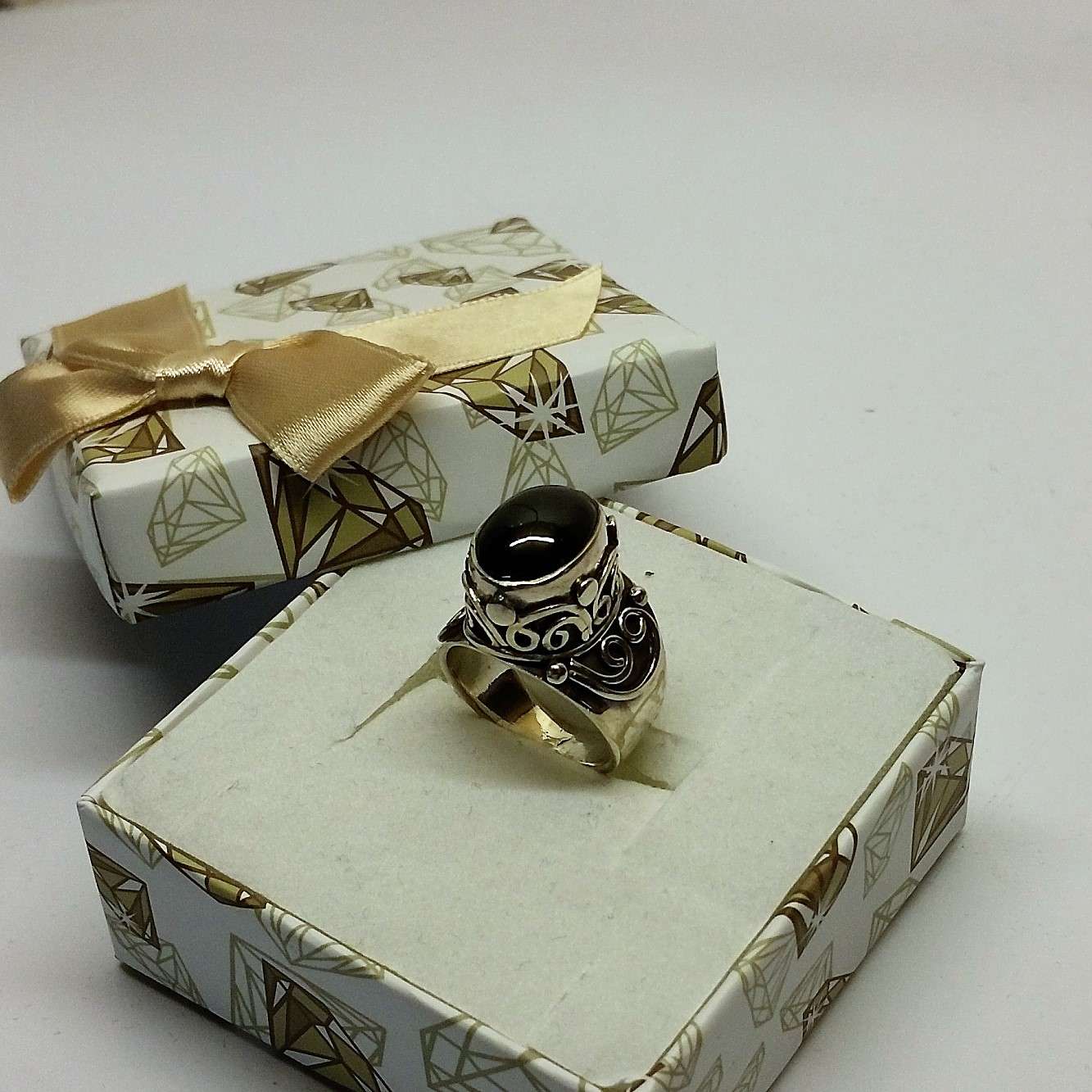 17,2 mm Nostalgisch gearbeiteter Ring Silber 925 Granat Silberschmiede SR446 – Bild 4