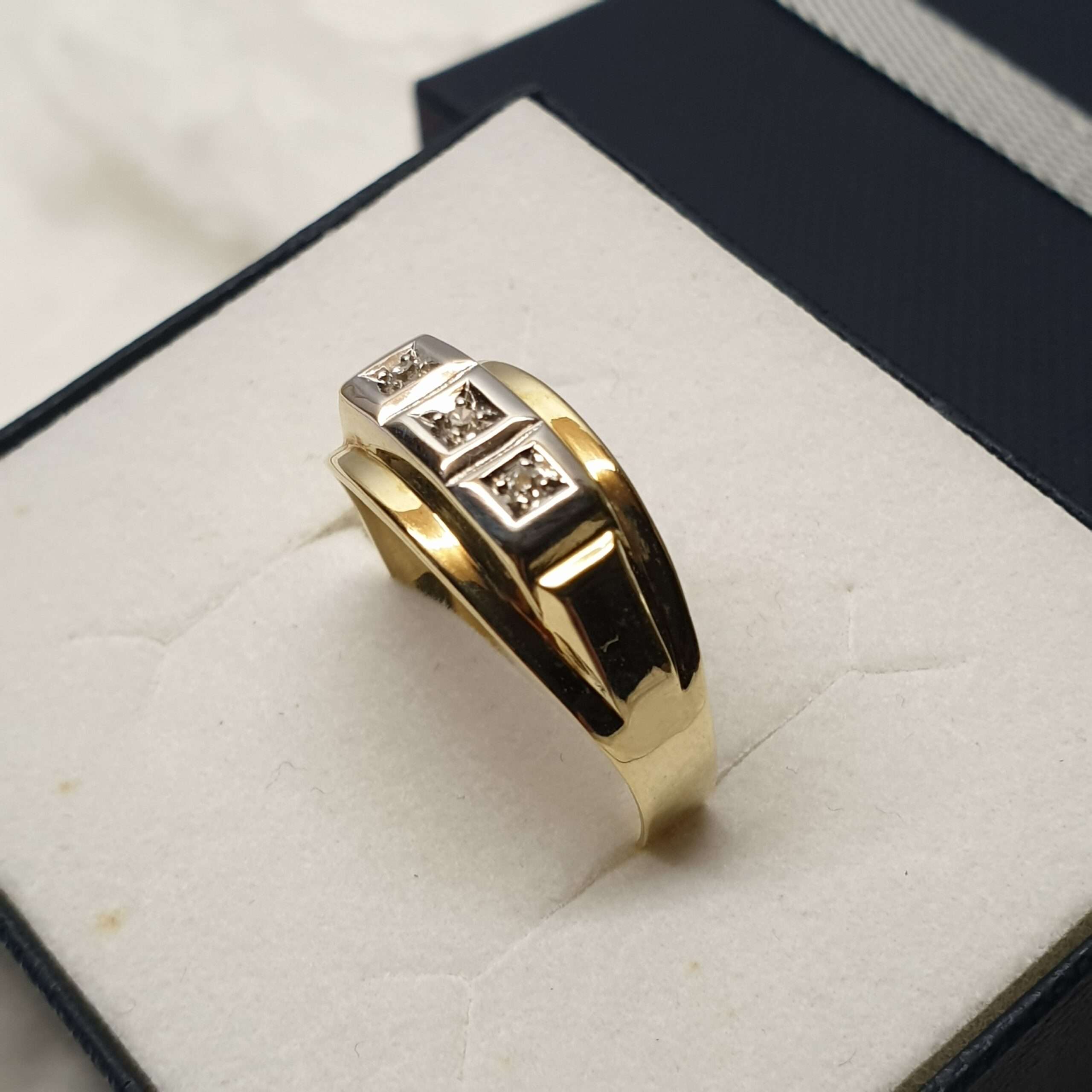 19 mm Nostalgischer Ring Goldring Gold 585 Diamanten edel Vintage GR208