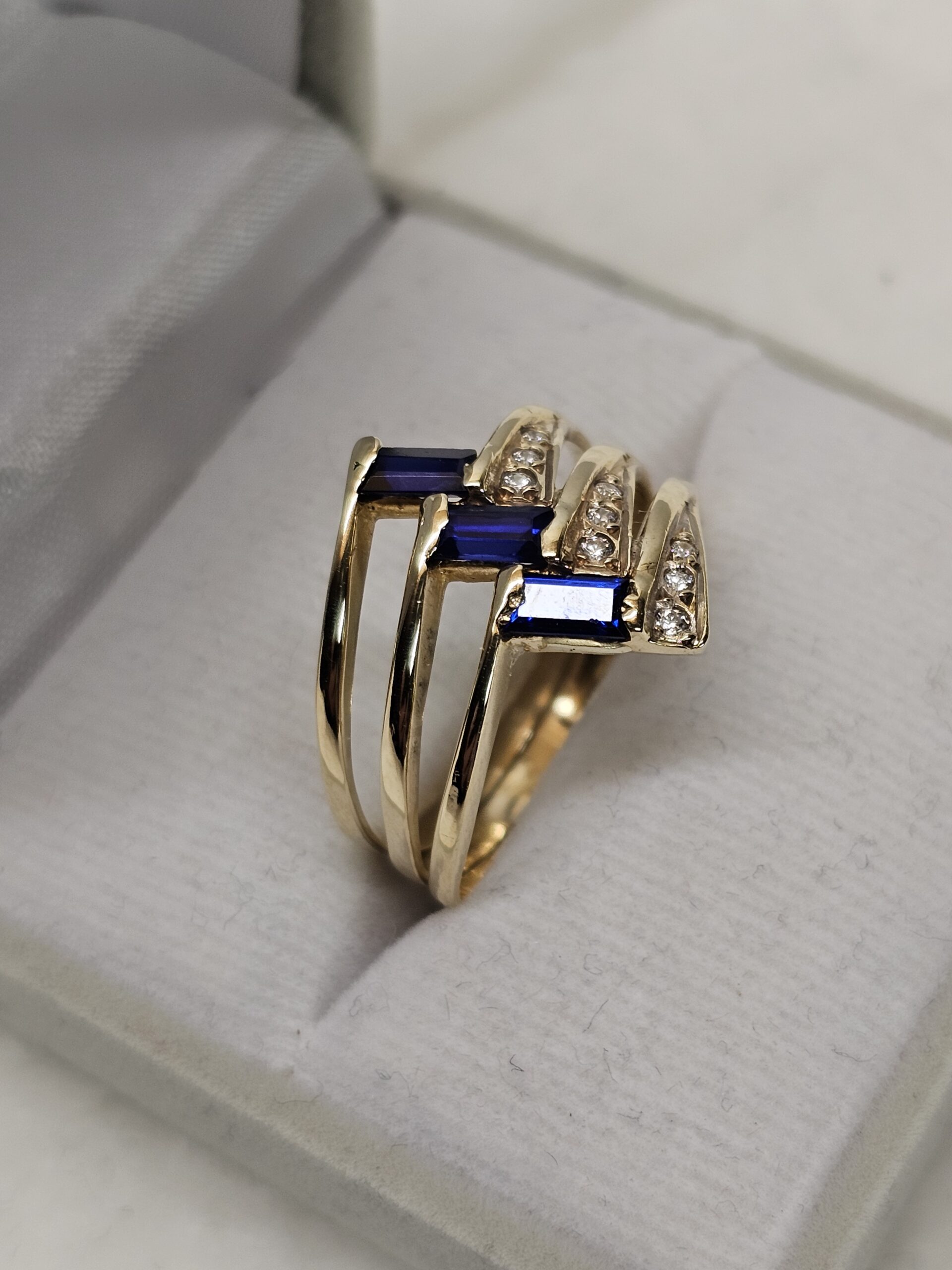 19,8 mm Nostalgischer Ring Gold 585 Saphire & Kristall Steinchen klar Vintage edel GR150 – Bild 2