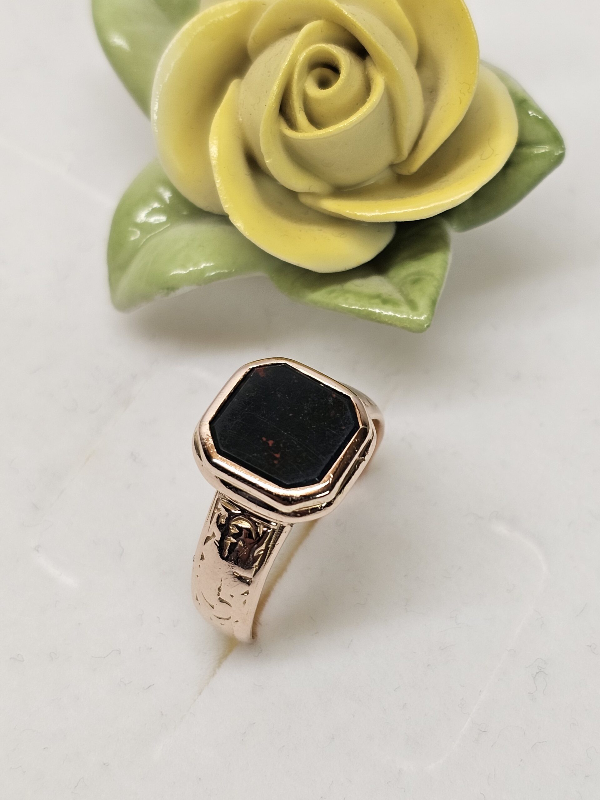 20,3 mm Nostalgischer Ring Goldring Gold Rotgold 585 Heliotrop Blutjaspis Vintage elegant GR180 – Bild 4