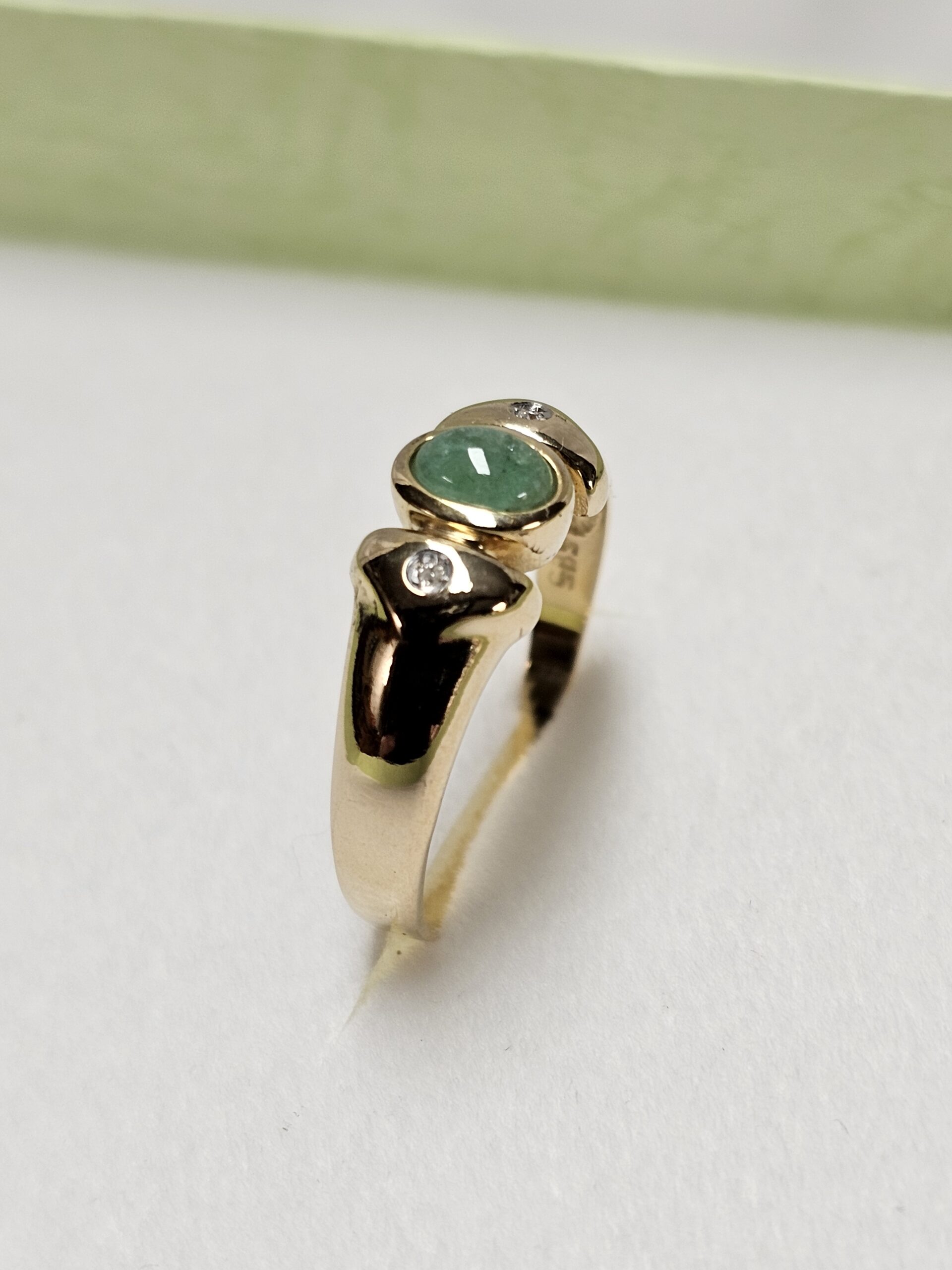 20,3 mm Nostalgischer Goldring Ring Gold 585 Smaragd & Kristallsteinchen klar Vintage elegant GR262 – Bild 2
