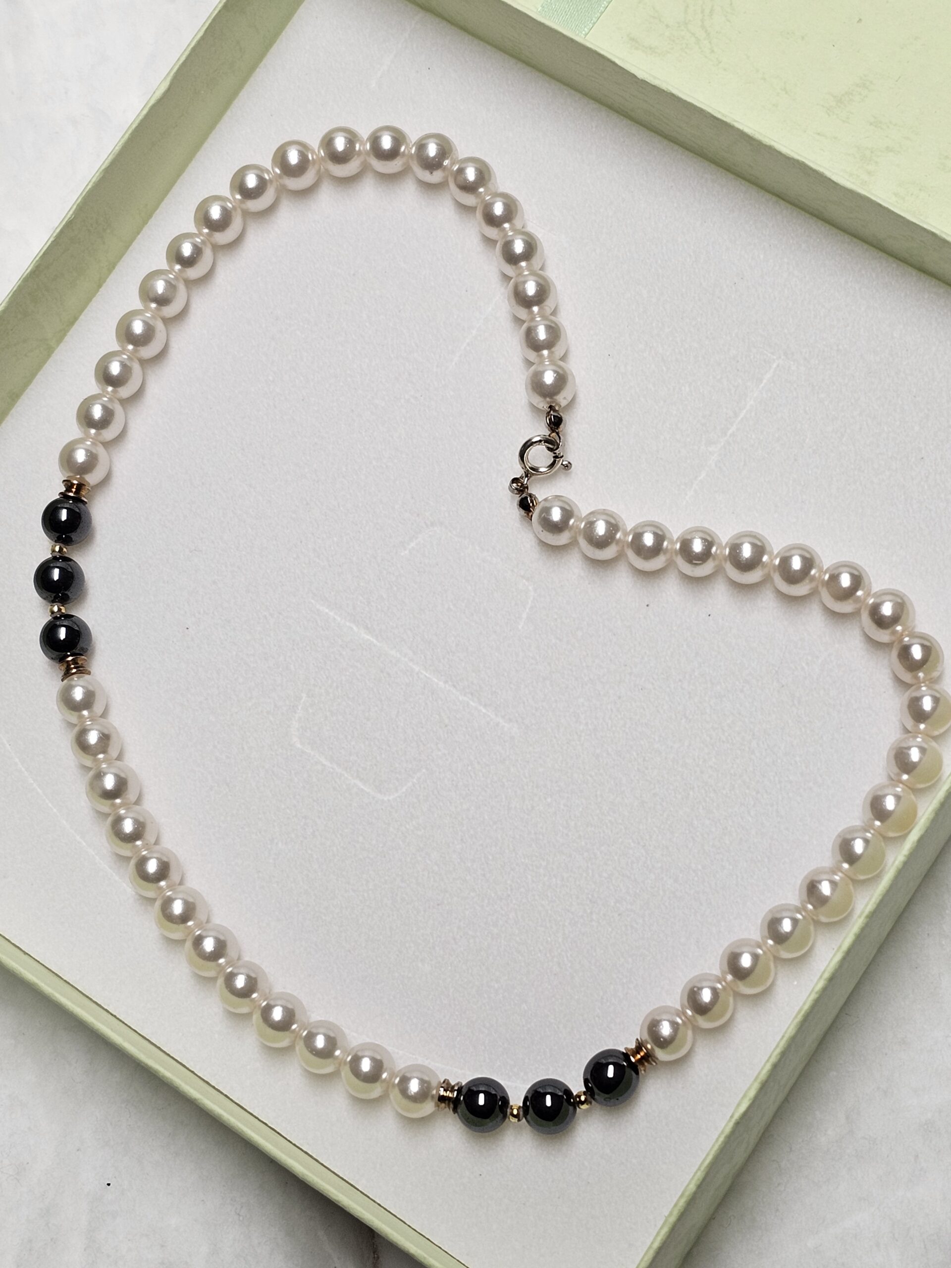 46 cm Kette Halskette Perlenkette Verschluss Silber 925 Perlen weiß & grau Vintage elegant SK1551 – Bild 2