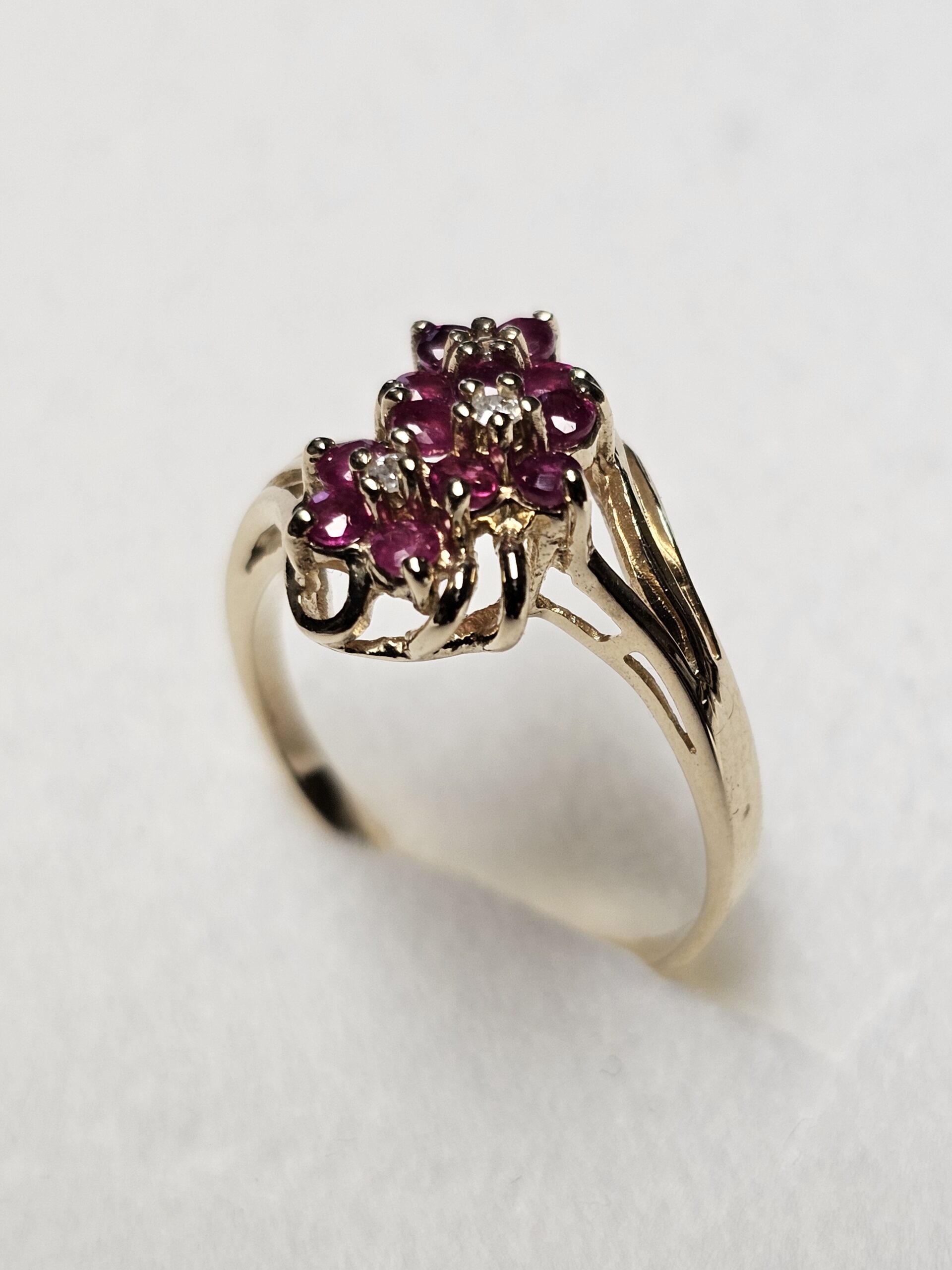 19 mm Nostalgischer Ring Gold 585 Rubine & Diamanten Vintage Design elegant GR274 – Bild 5