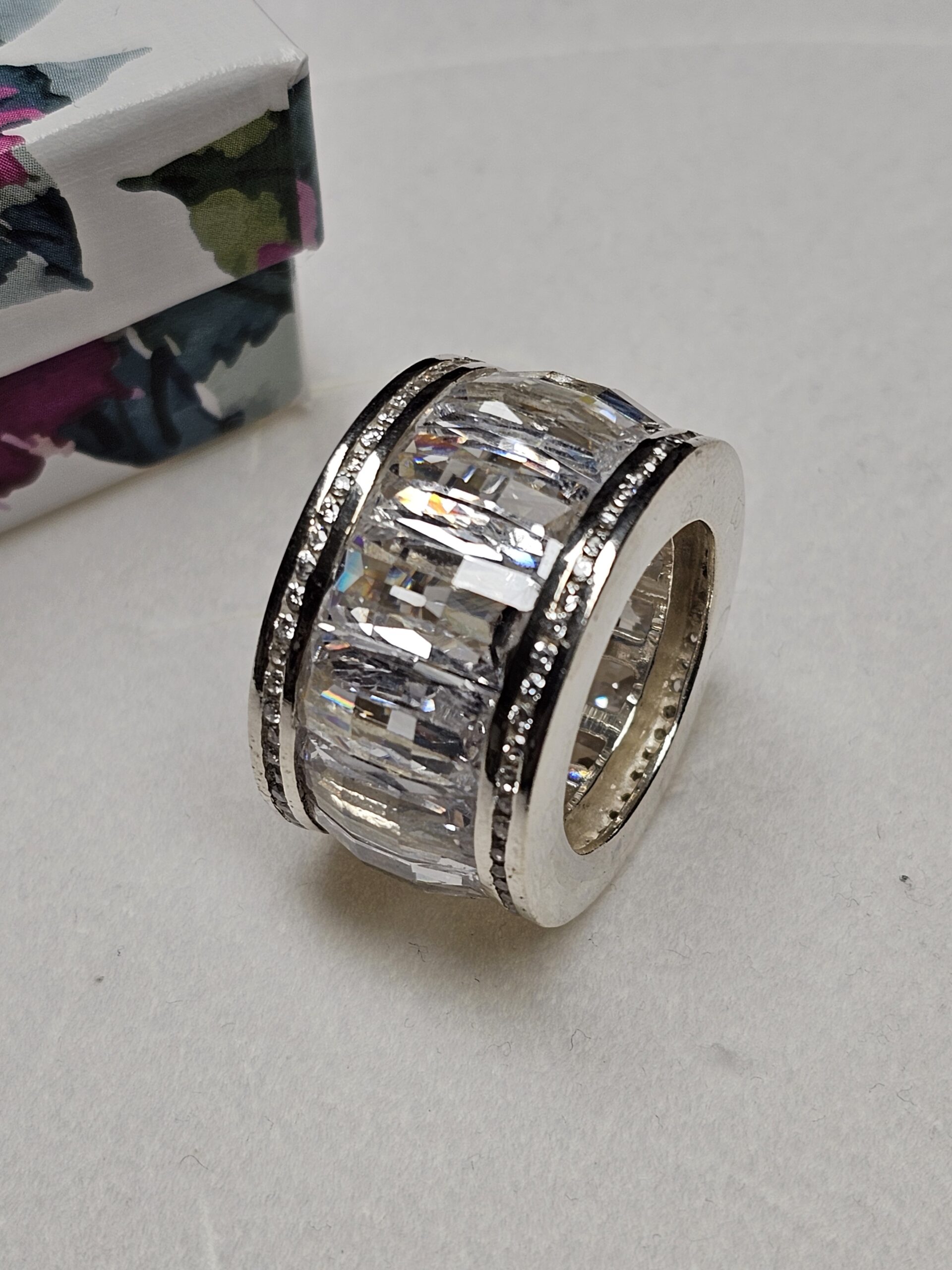 20,2 mm Prachtvoller Ring Silberring Silber 925 Kristalle klar massiv Vintage elegant SR1005