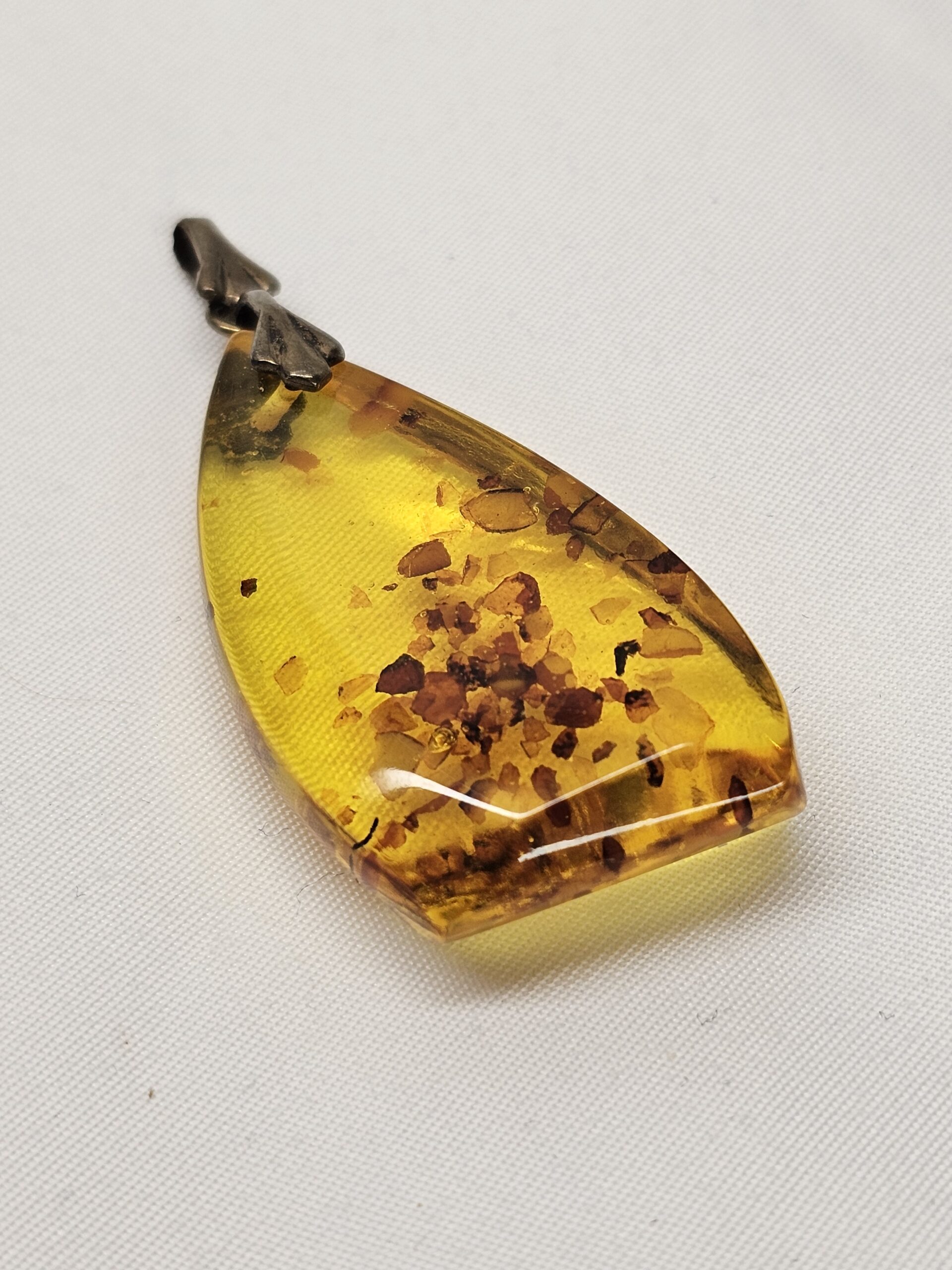 Nostalgischer Anhänger ohne Kette Öse Silber 835 Bernstein Shabby Vintage elegant SKA1486